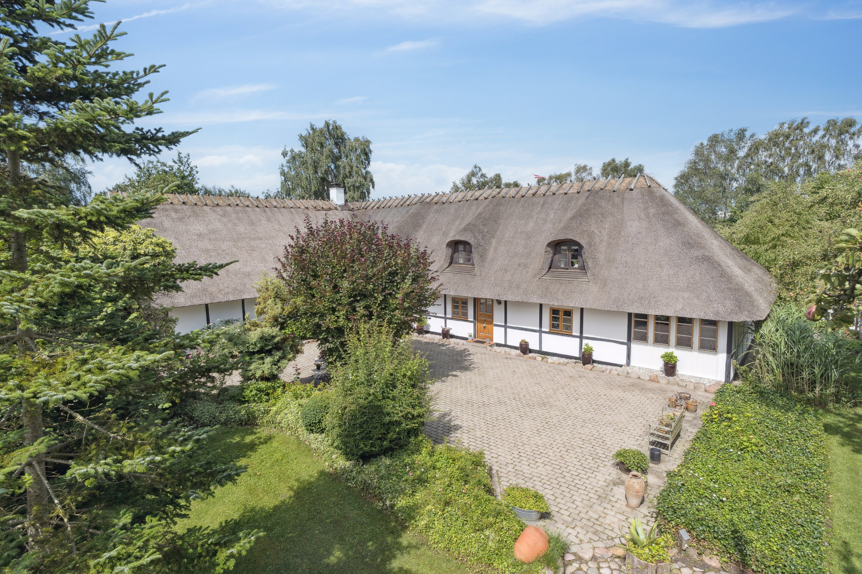 Fremhævet udendørs billede i fuldskærmstilstand. Billede af Vesterskovvej 11, Bårse, 4750 Lundby