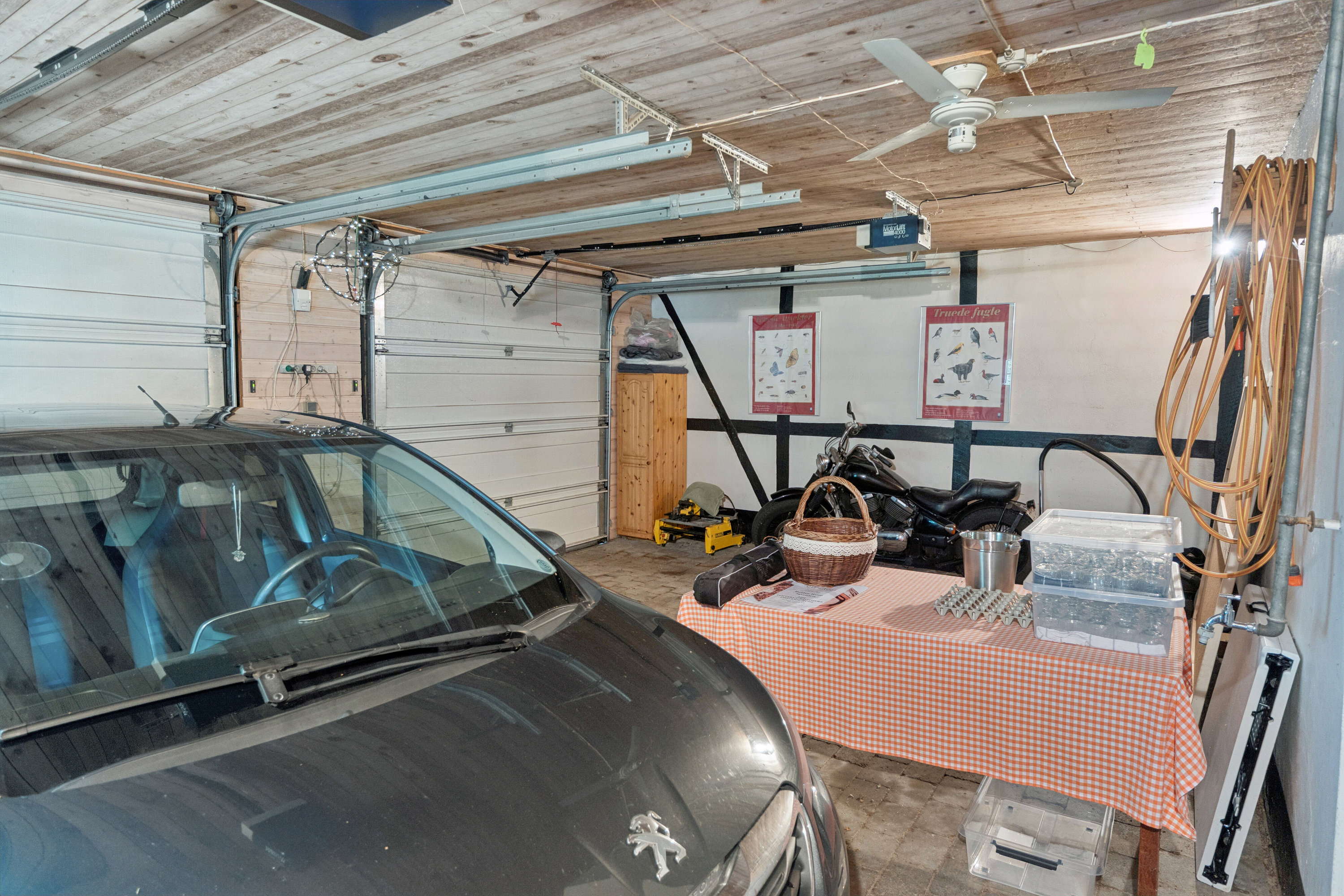 Fremhævet garage billede i fuldskærmstilstand. Billede af Vesterskovvej 11, Bårse, 4750 Lundby