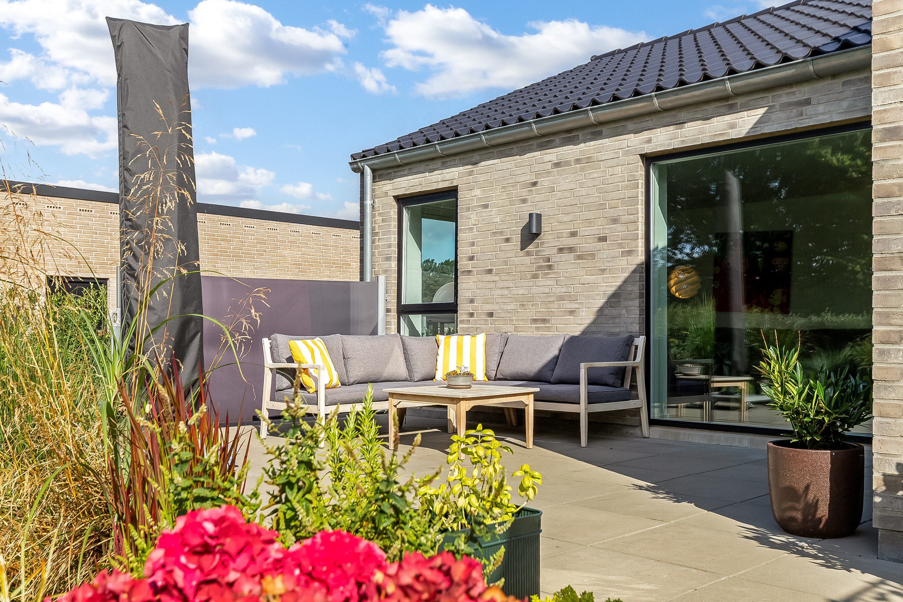 Fremhævet terrasse billede i fuldskærmstilstand. Billede af Hørvænget 13, Vonsild, 6000 Kolding