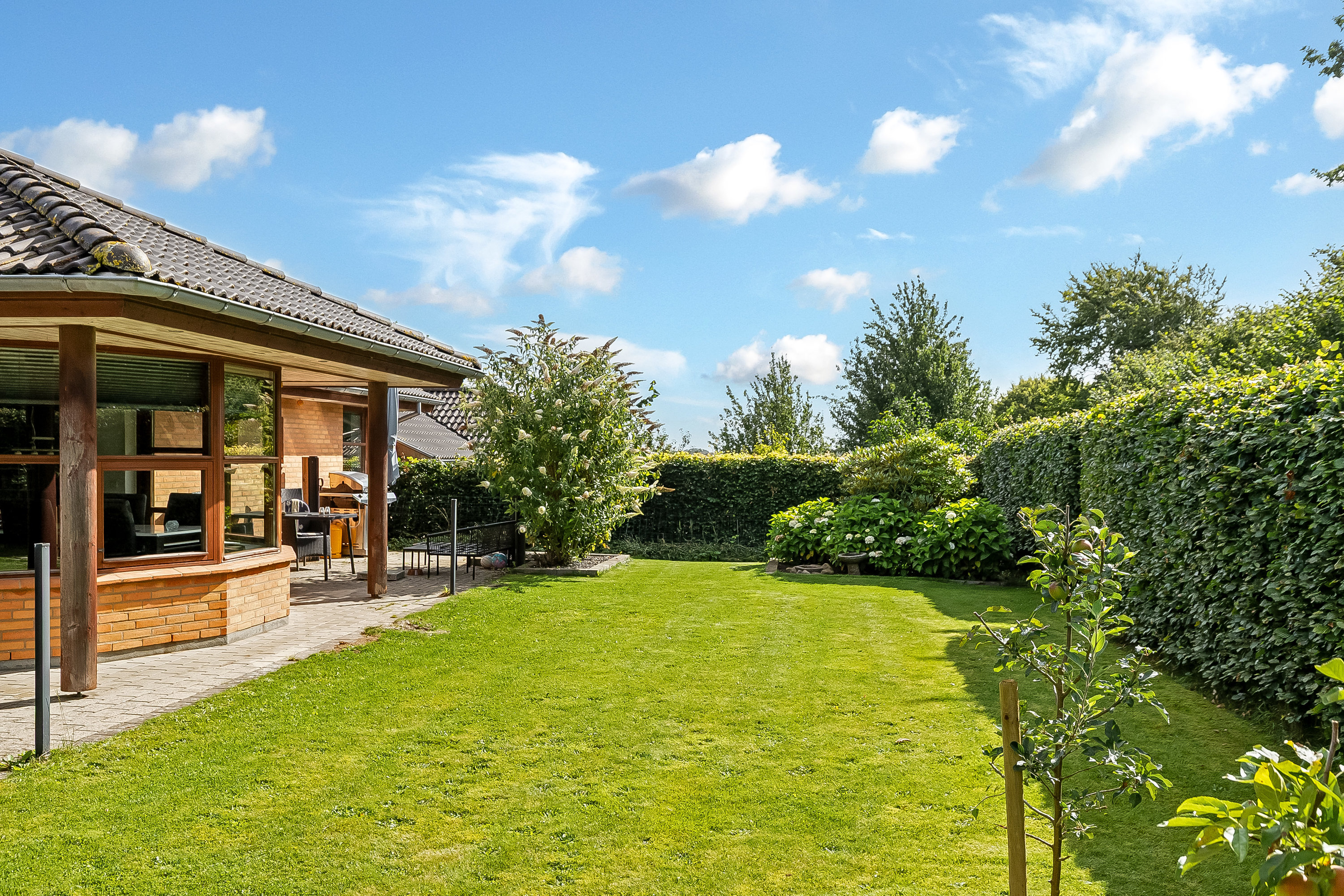 Fremhævet have billede i fuldskærmstilstand. Billede af Ådalsparken 26, Vonsild, 6000 Kolding