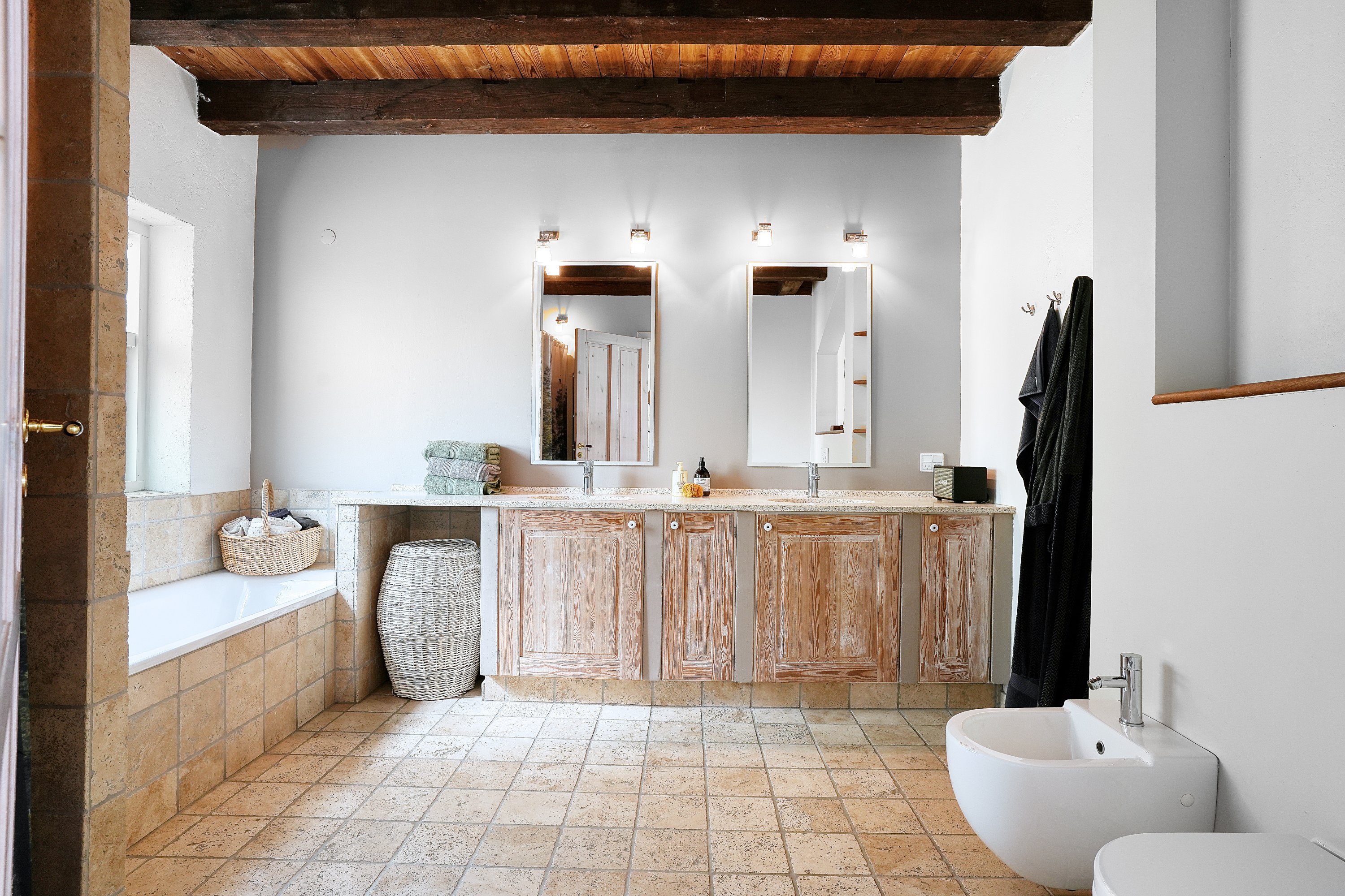 Fremhævet værelse billede i fuldskærmstilstand. Billede af Slotsvænget 30, 3480 Fredensborg