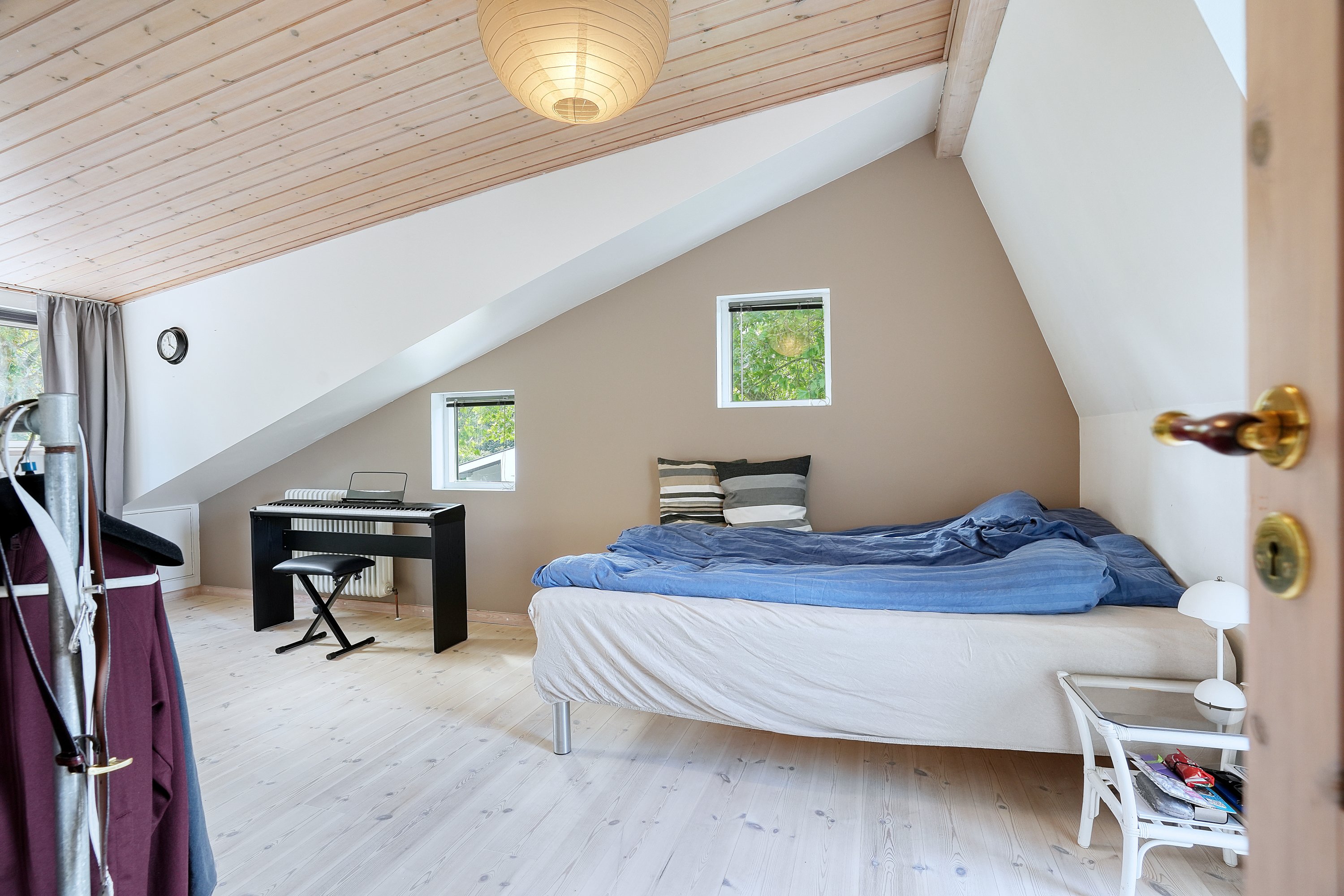 Fremhævet værelse billede i fuldskærmstilstand. Billede af Slotsvænget 30, 3480 Fredensborg