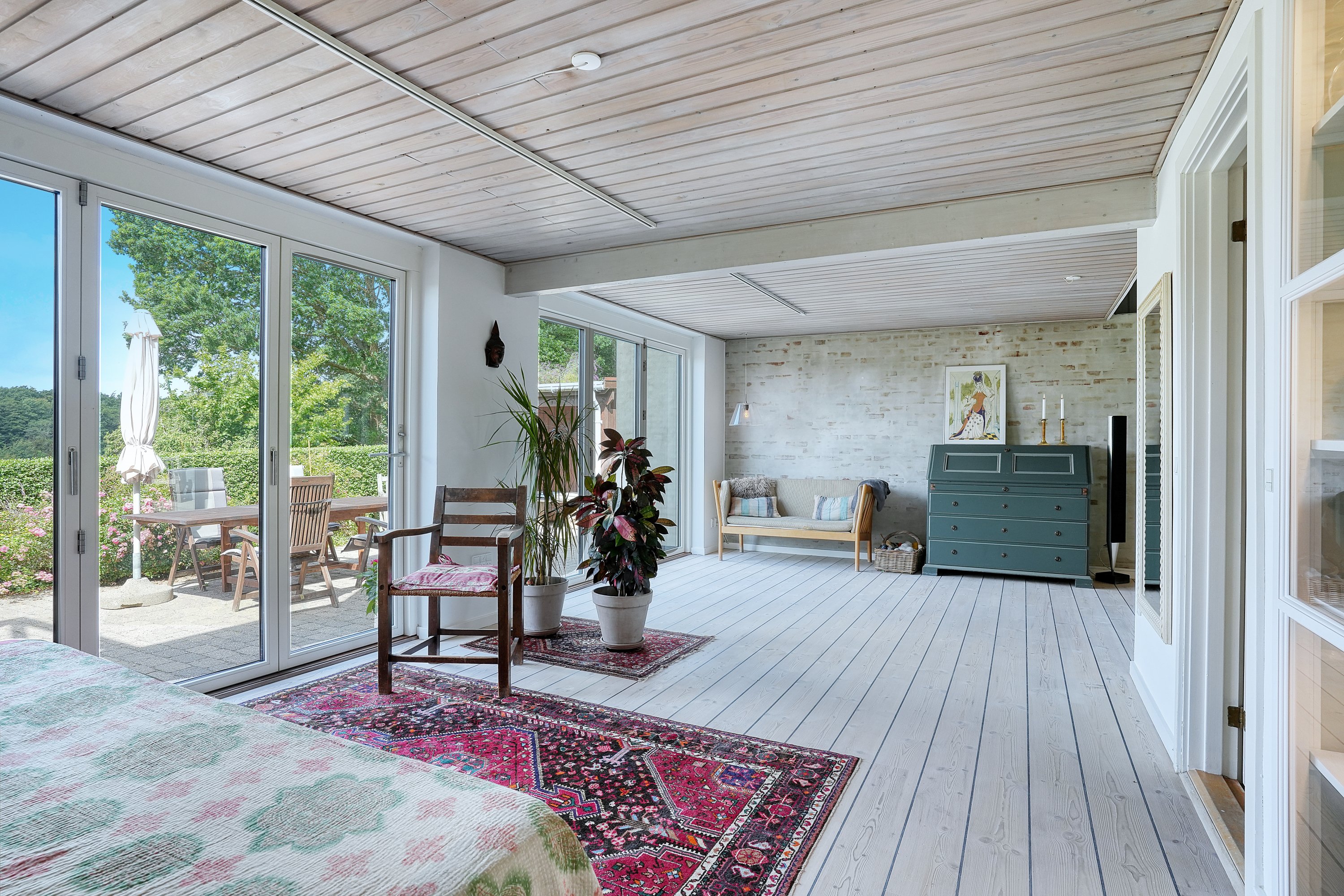 Fremhævet stue billede i fuldskærmstilstand. Billede af Slotsvænget 30, 3480 Fredensborg