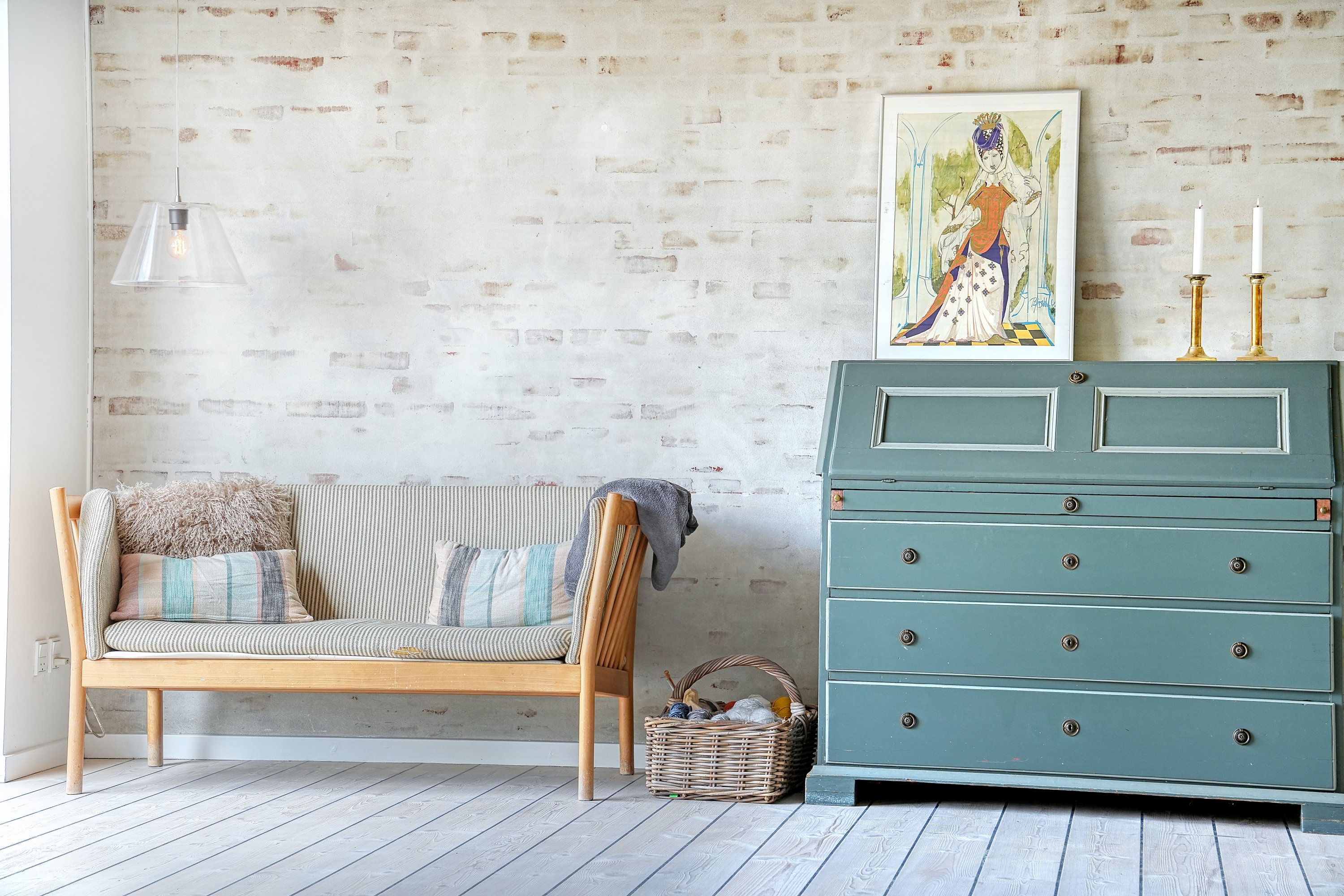 Fremhævet stue billede i fuldskærmstilstand. Billede af Slotsvænget 30, 3480 Fredensborg