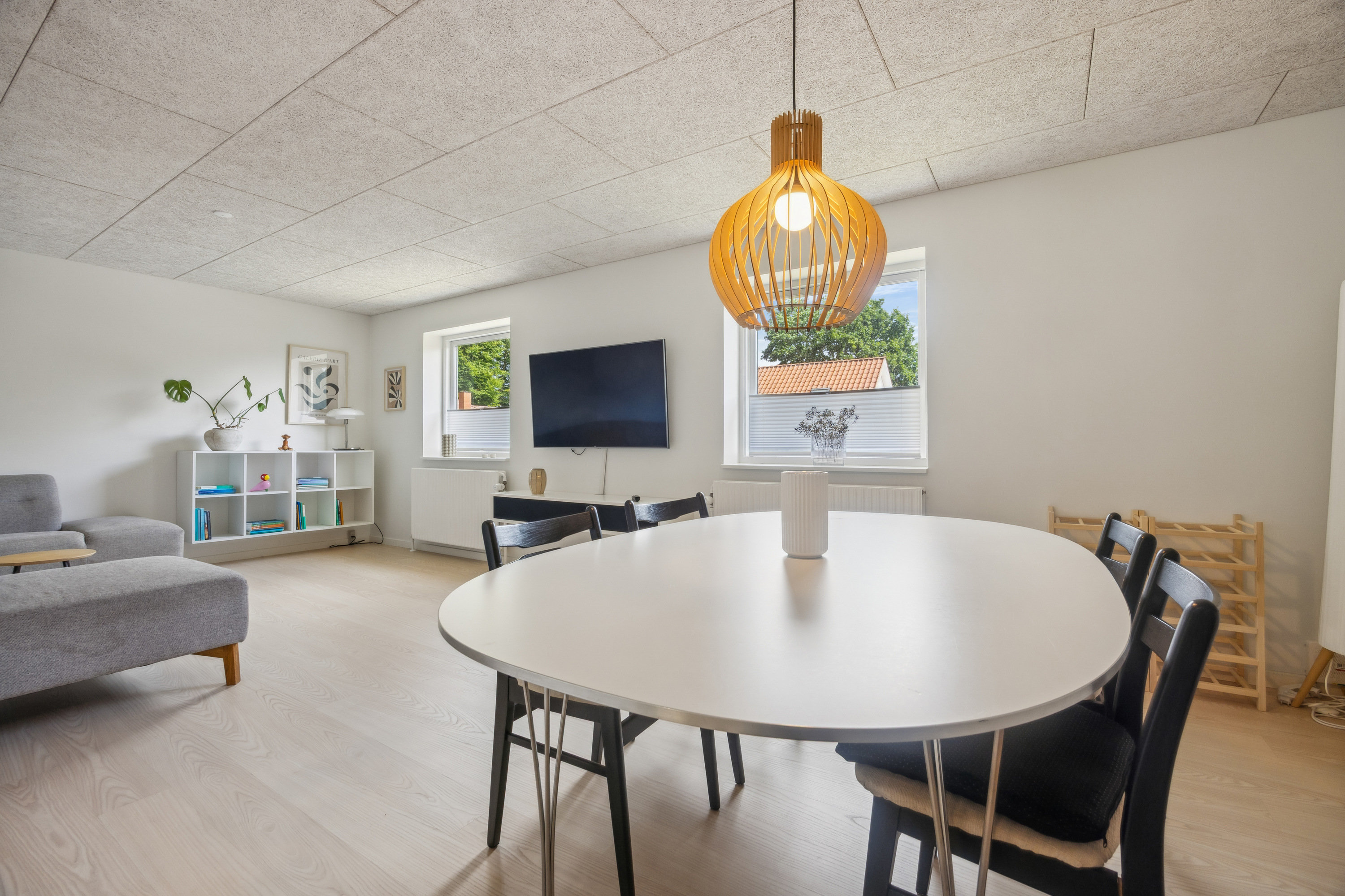 Fremhævet stue billede i fuldskærmstilstand. Billede af Pumpestræde 12A, 9230 Svenstrup J