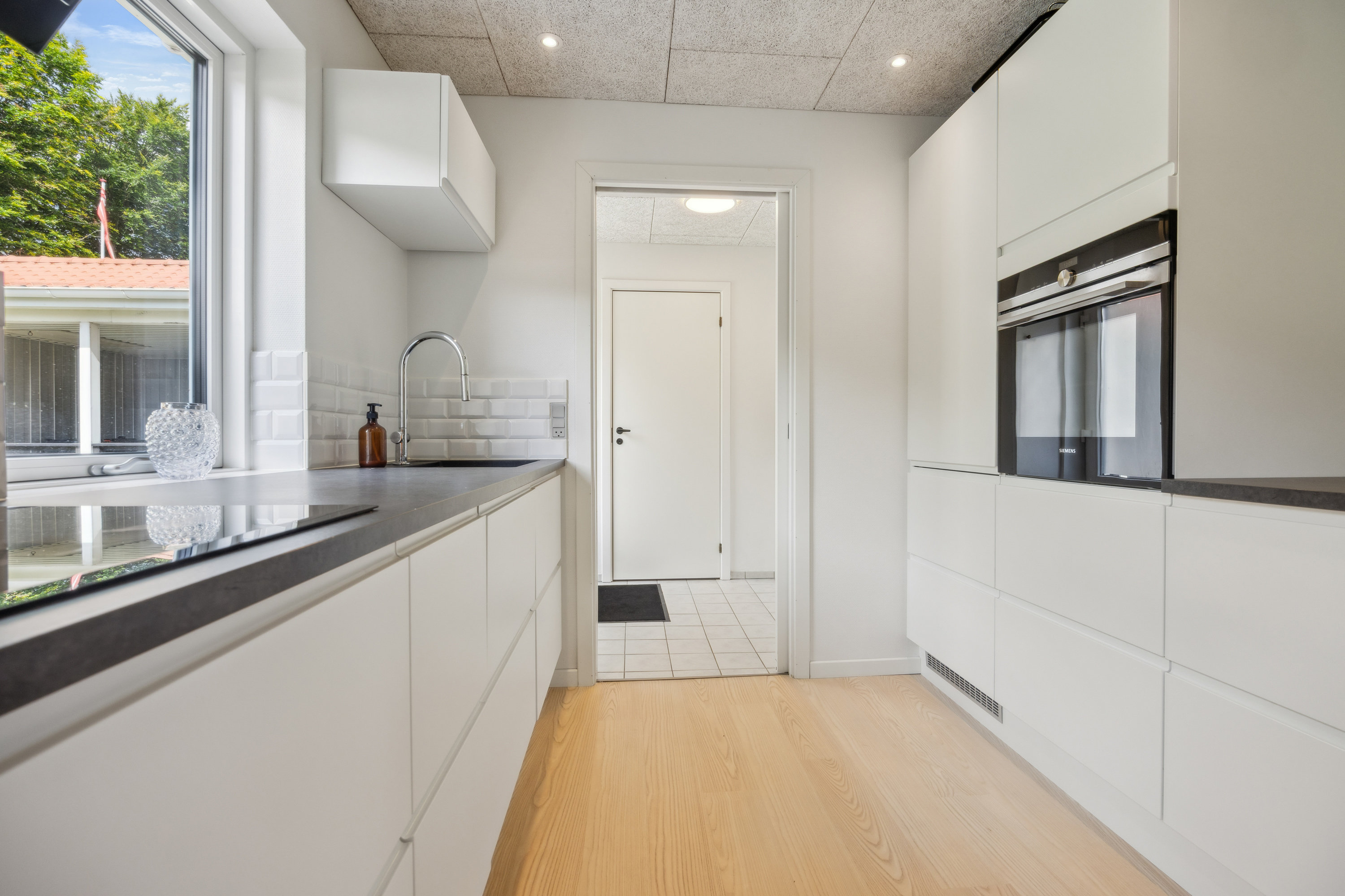 Fremhævet køkken billede i fuldskærmstilstand. Billede af Pumpestræde 12A, 9230 Svenstrup J