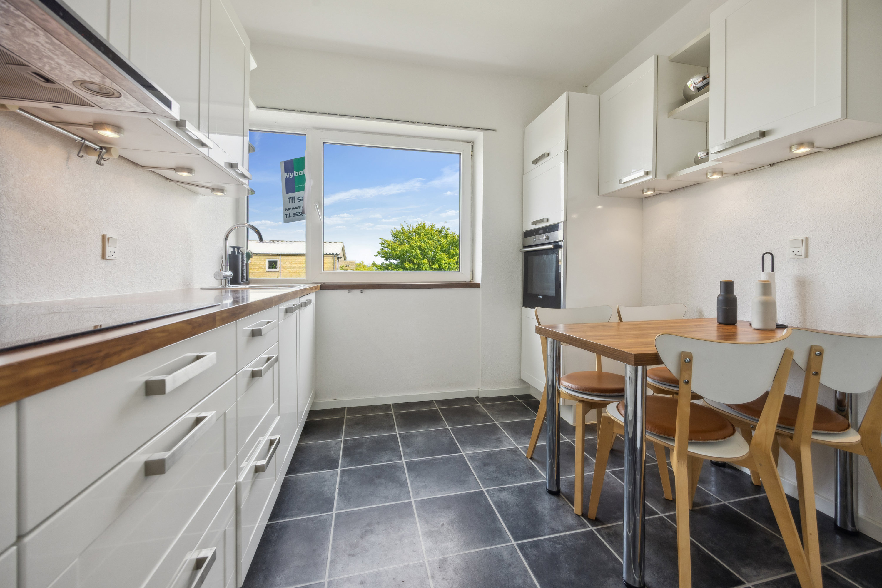 Fremhævet køkken billede i fuldskærmstilstand. Billede af Provstejorden 10, 1. tv., 9000 Aalborg