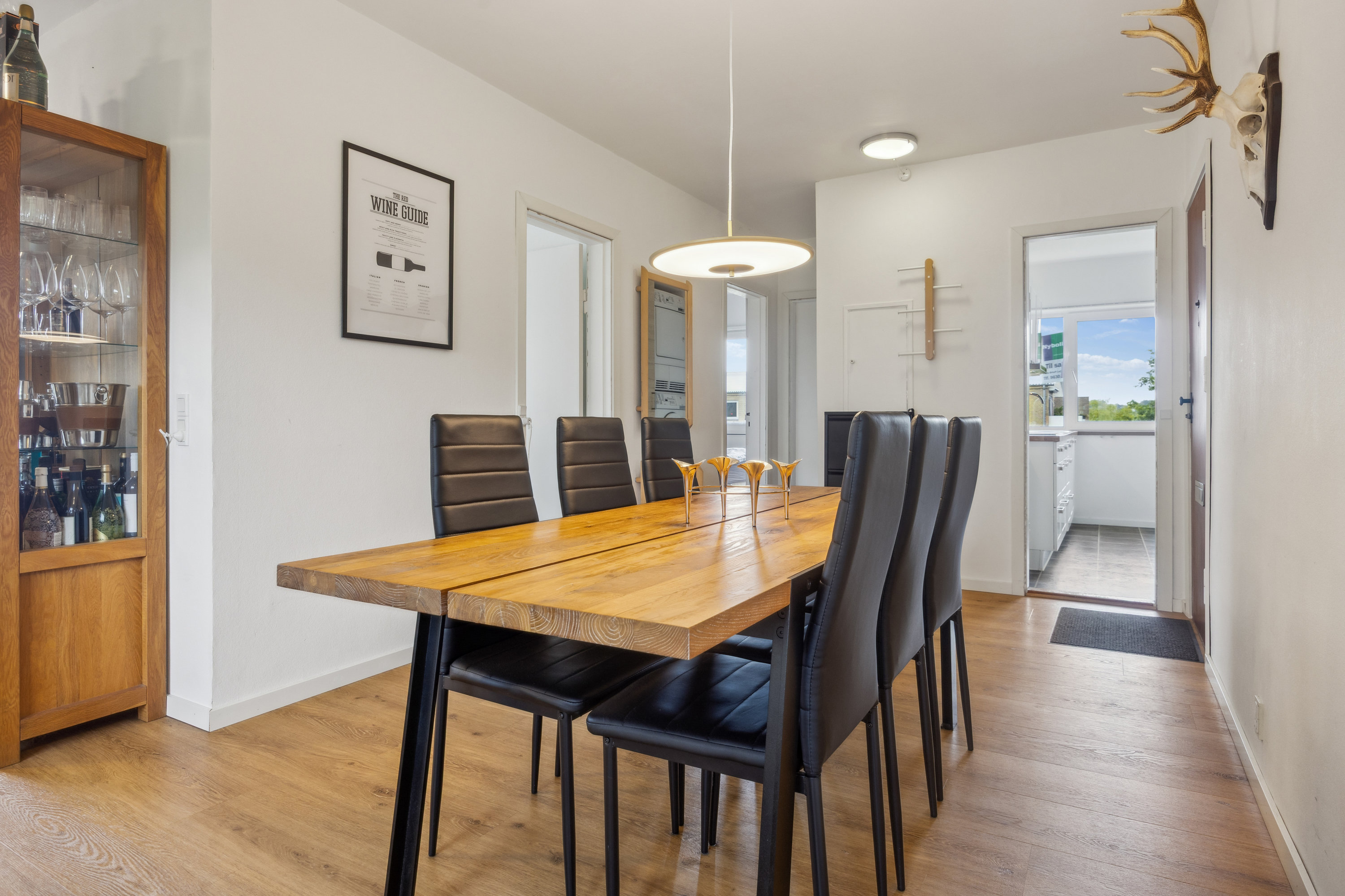 Fremhævet alrum billede i fuldskærmstilstand. Billede af Provstejorden 10, 1. tv., 9000 Aalborg