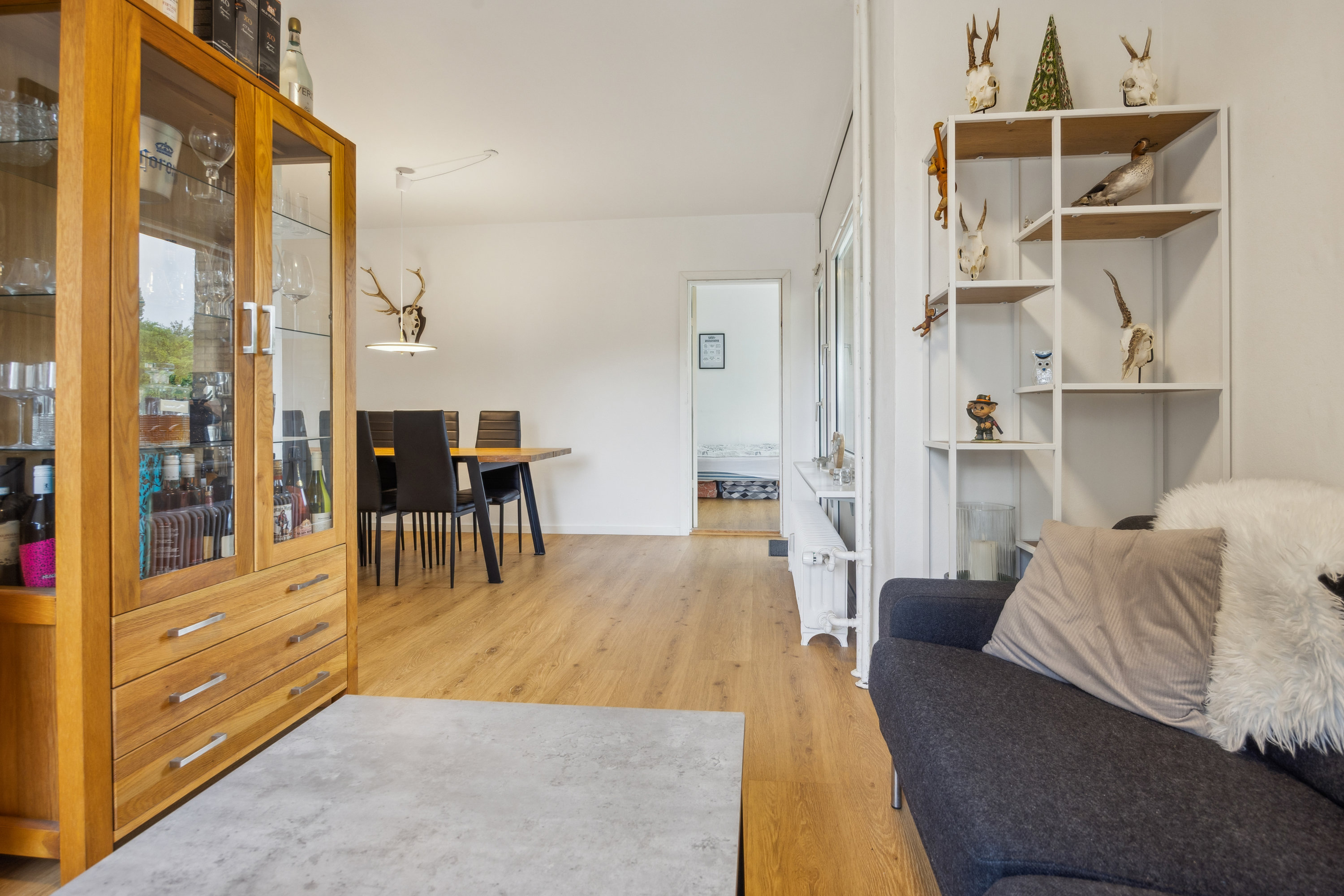 Fremhævet stue billede i fuldskærmstilstand. Billede af Provstejorden 10, 1. tv., 9000 Aalborg