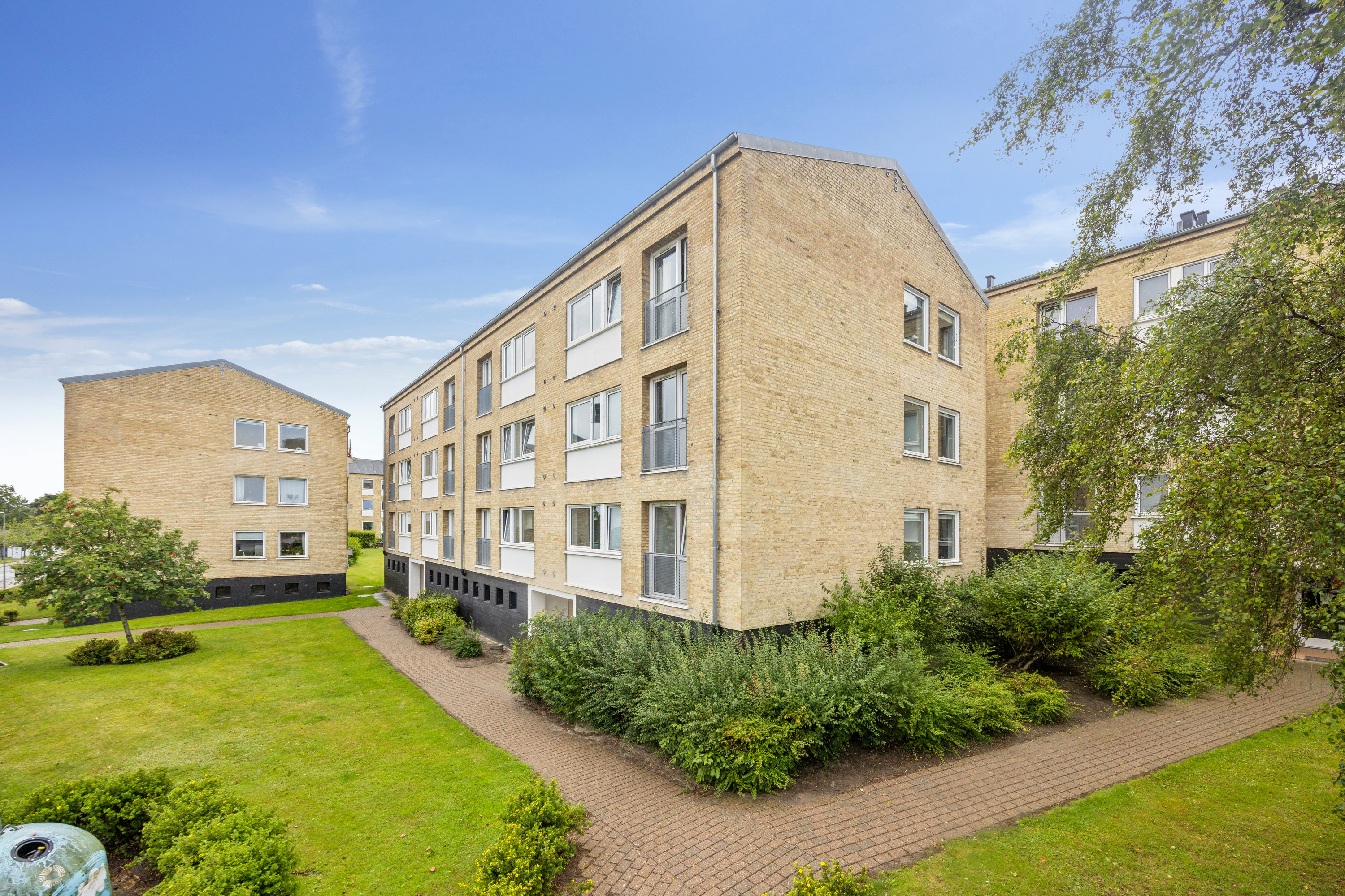 Fremhævet ejendom 1 billede i fuldskærmstilstand. Billede af Provstejorden 10, 1. tv., 9000 Aalborg