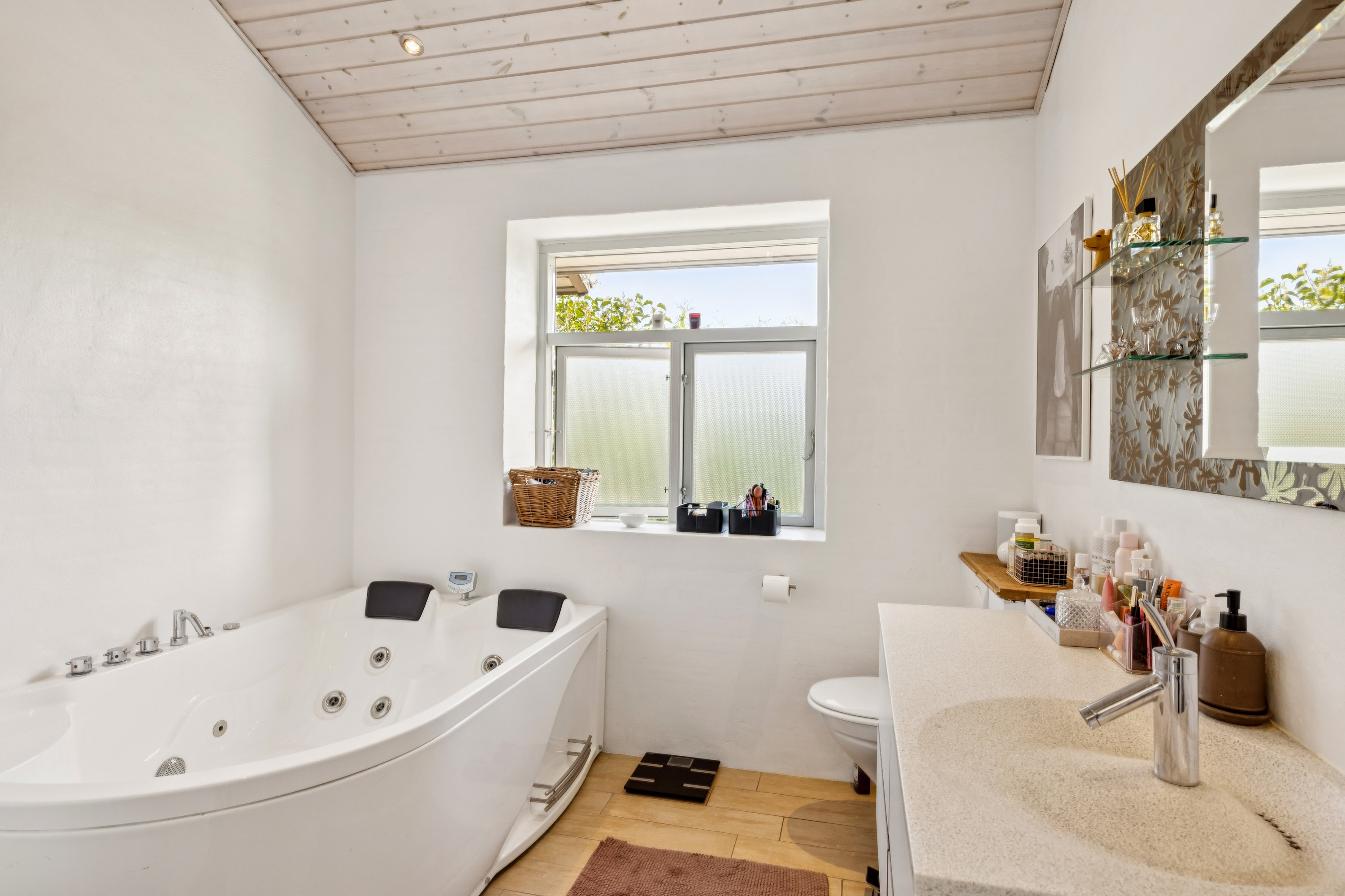 Fremhævet badeværelse billede i fuldskærmstilstand. Billede af Fasanvej 1B, Thorsager, 8410 Rønde