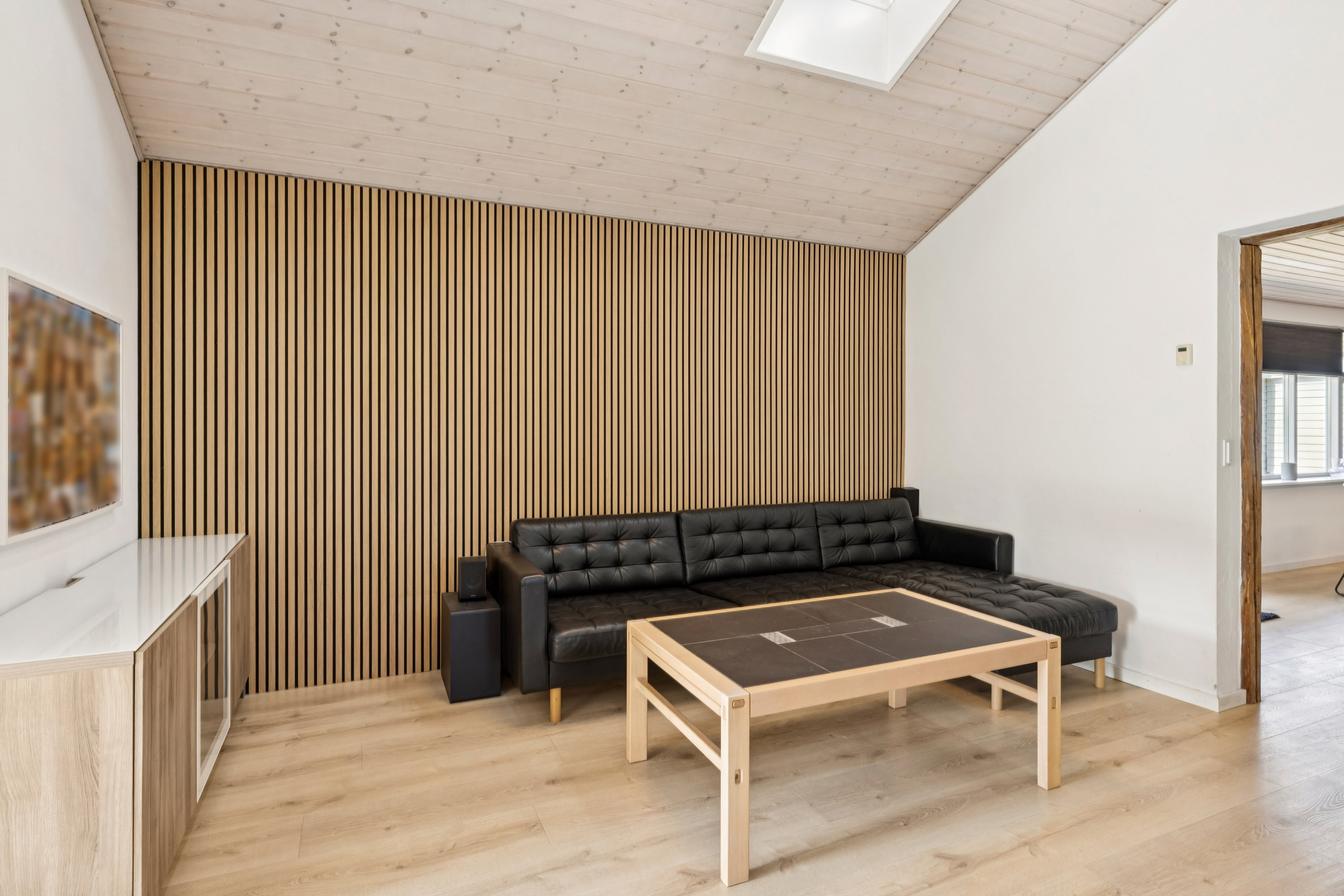 Fremhævet stue billede i fuldskærmstilstand. Billede af Fasanvej 1B, Thorsager, 8410 Rønde