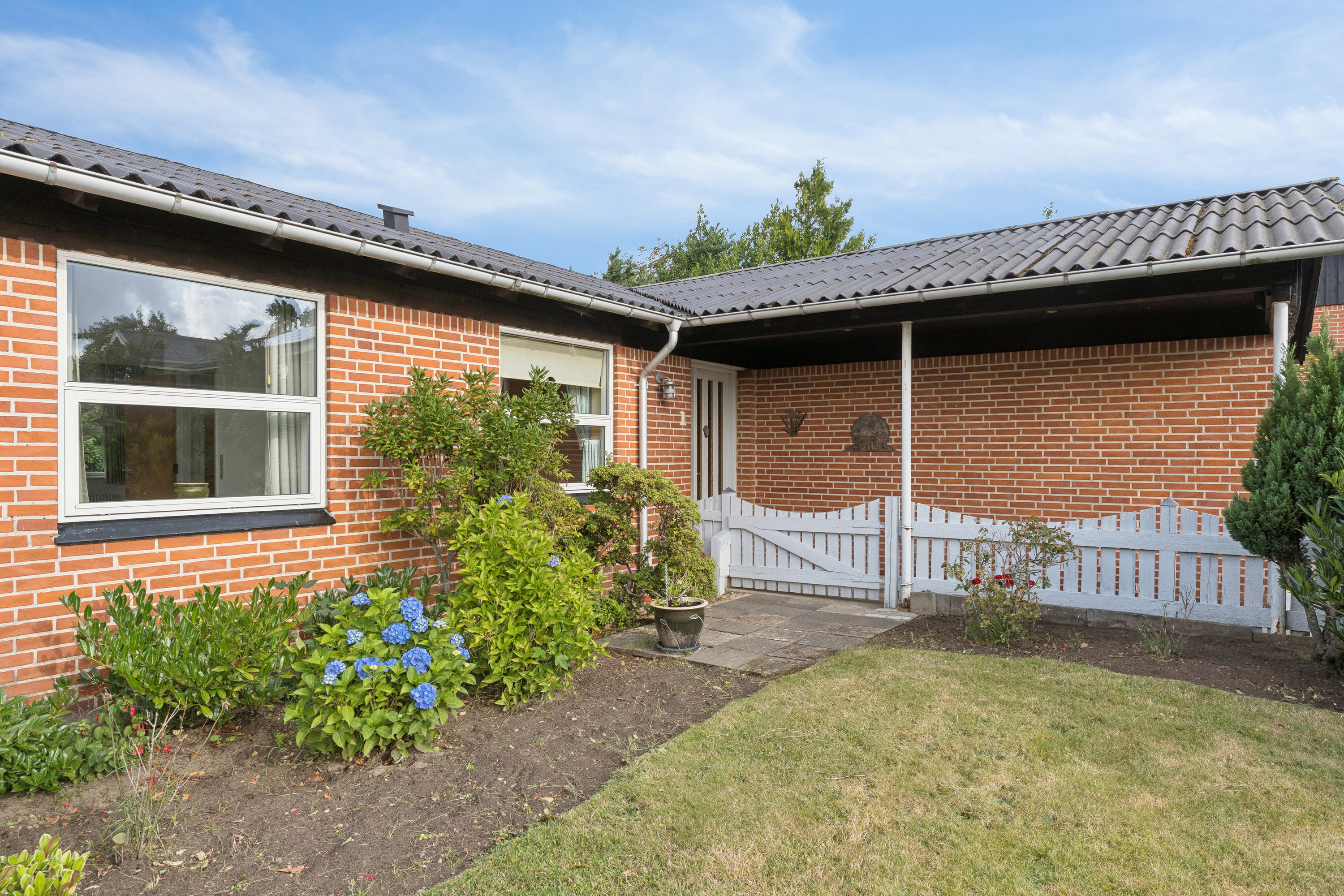 Fremhævet ejendommen billede i fuldskærmstilstand. Billede af Irisvej 1, 9800 Hjørring