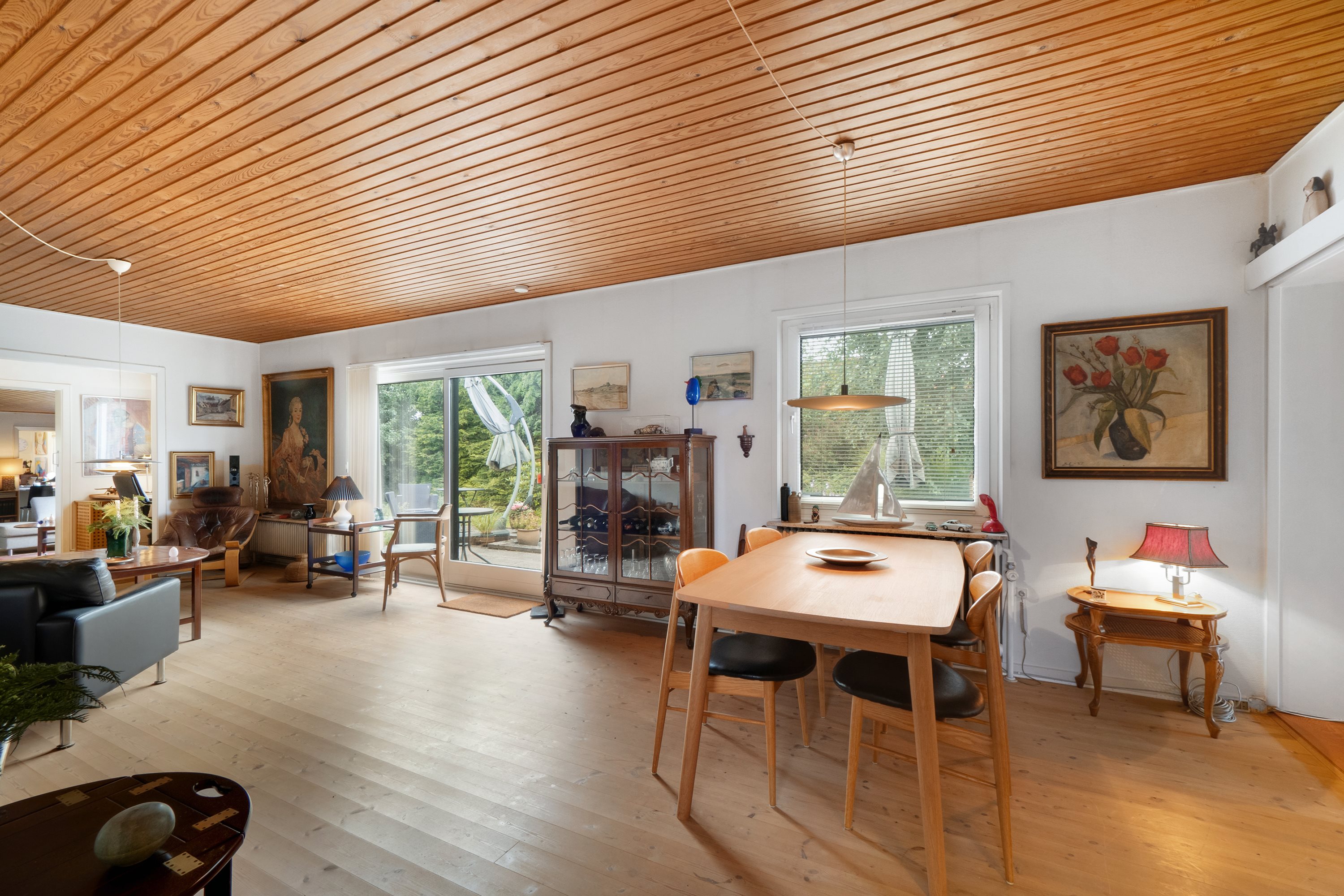 Fremhævet stue billede i fuldskærmstilstand. Billede af Porshøjvej 46, 7800 Skive