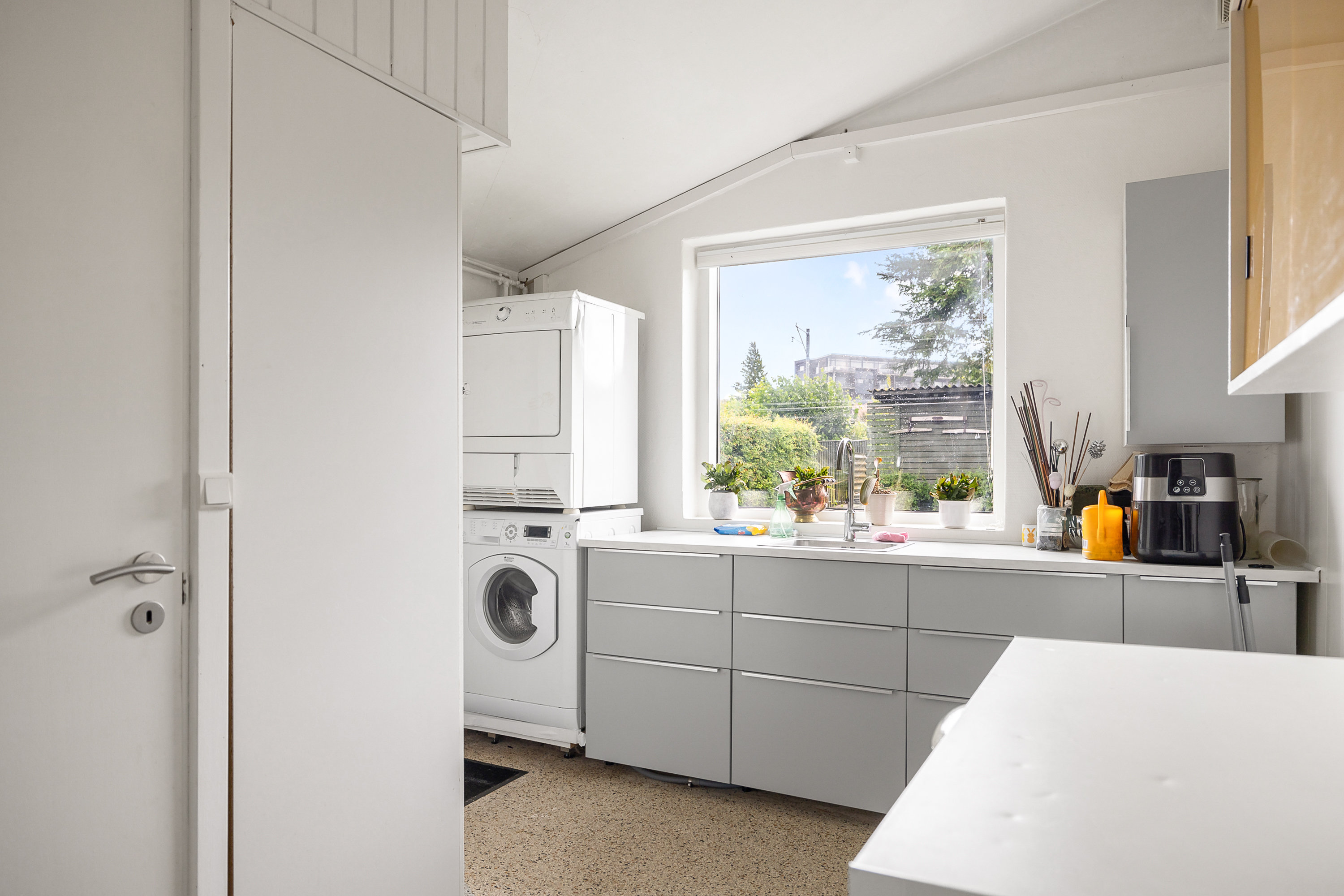 Fremhævet bryggers billede i fuldskærmstilstand. Billede af Risdalsvej 17, 8260 Viby J