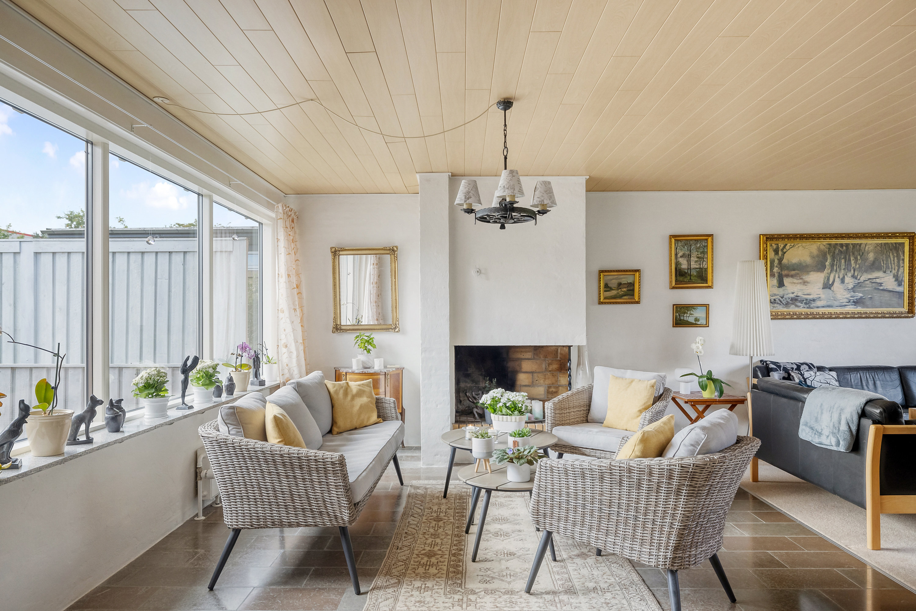 Miniaturebillede 2: stue. Billede af Risdalsvej 17, 8260 Viby J