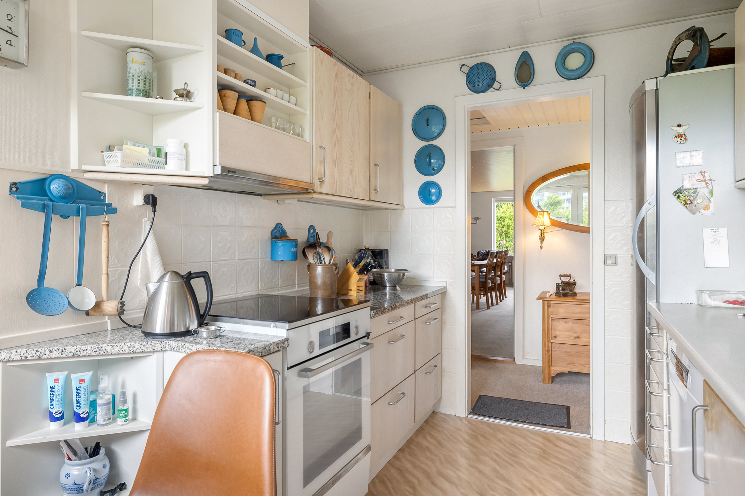 Fremhævet køkken billede i fuldskærmstilstand. Billede af Risdalsvej 17, 8260 Viby J