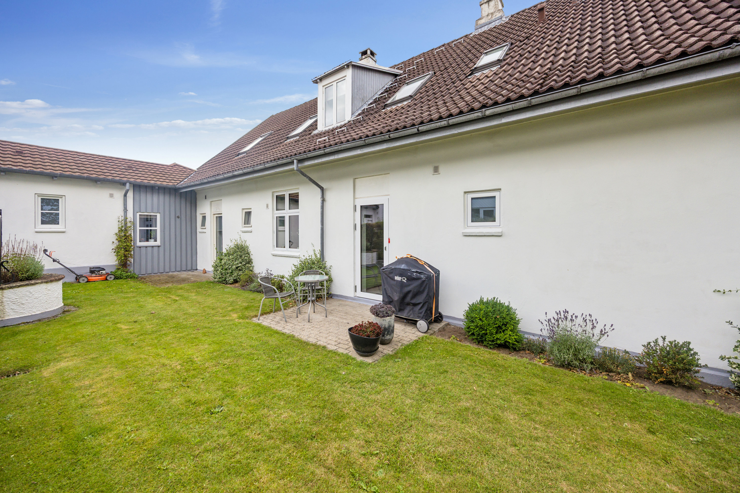 Miniaturebillede 1: ejendom 1. Billede af Gugvej 125A, st.., Gug, 9210 Aalborg SØ