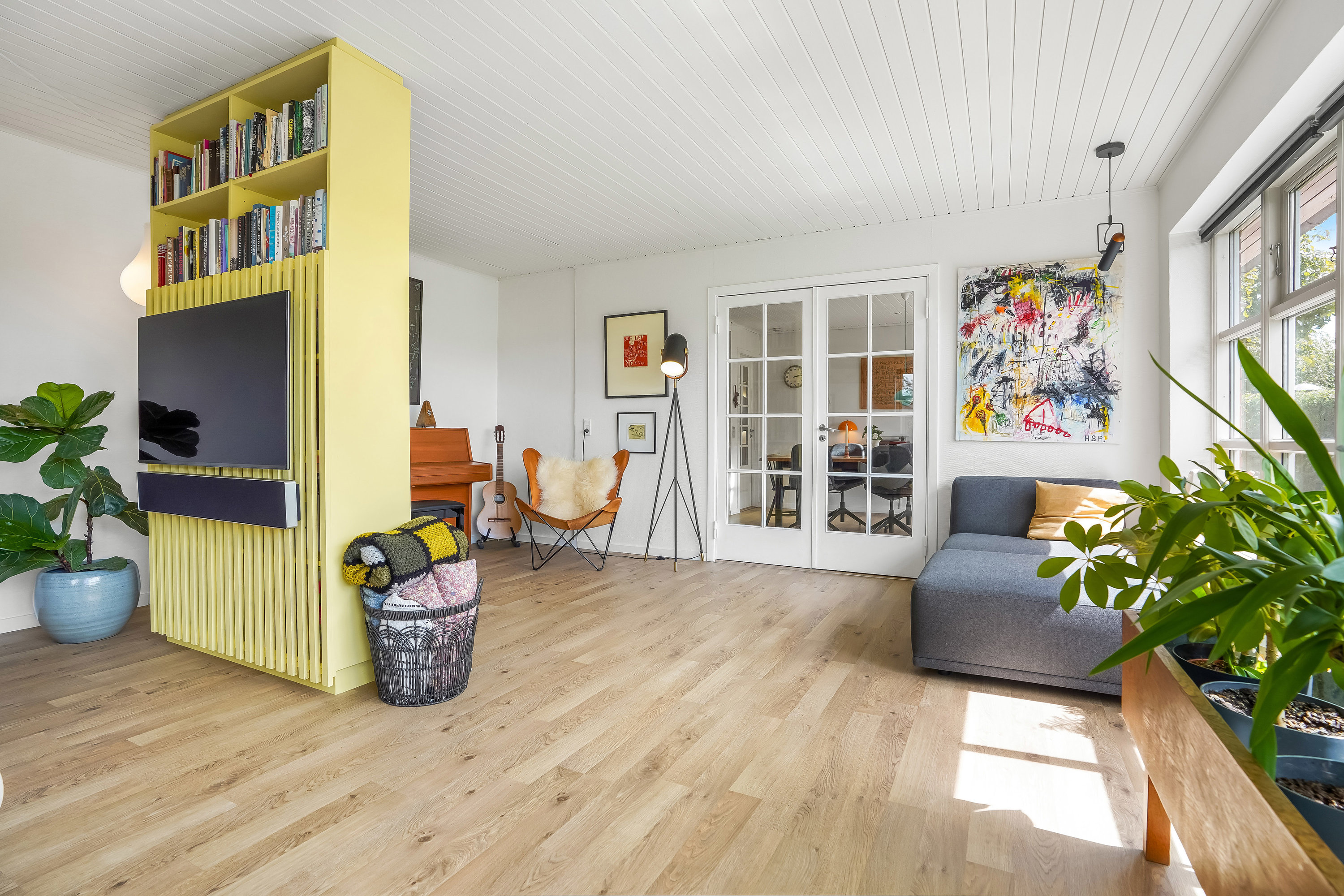 Fremhævet stue billede i fuldskærmstilstand. Billede af Muslingevej 35, Seden, 5240 Odense NØ