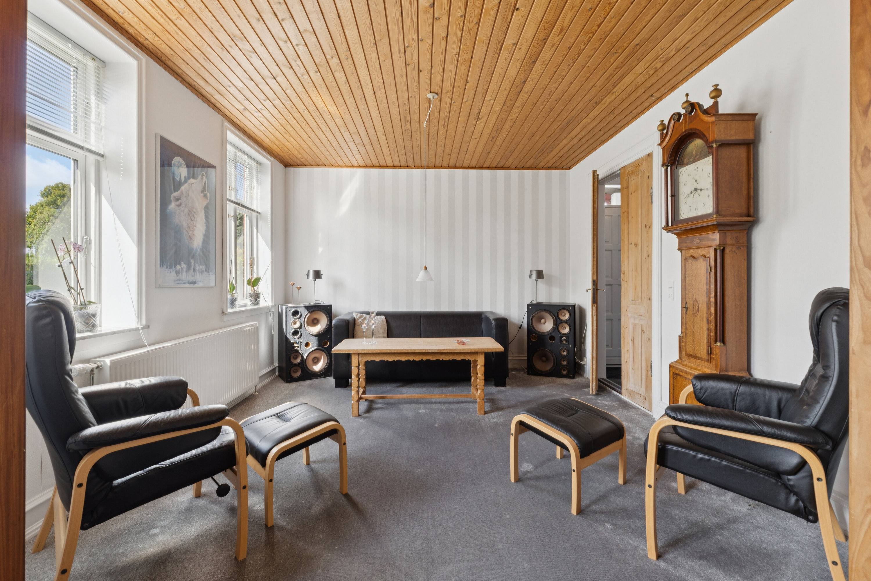 Fremhævet stue billede i fuldskærmstilstand. Billede af Christianslundsvej 35, 5800 Nyborg