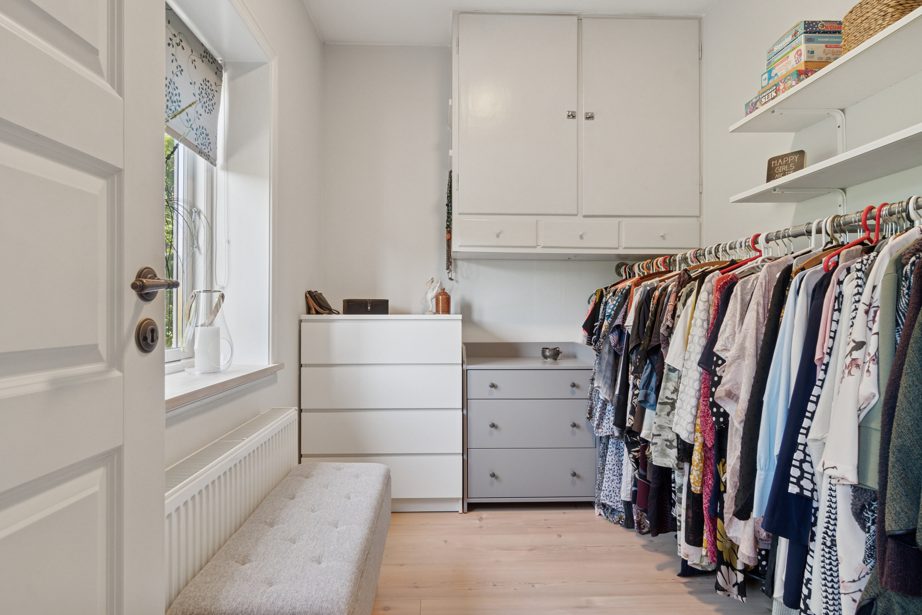 Fremhævet værelse billede i fuldskærmstilstand. Billede af Nordskovvej 5, Rønne, 3700 Rønne