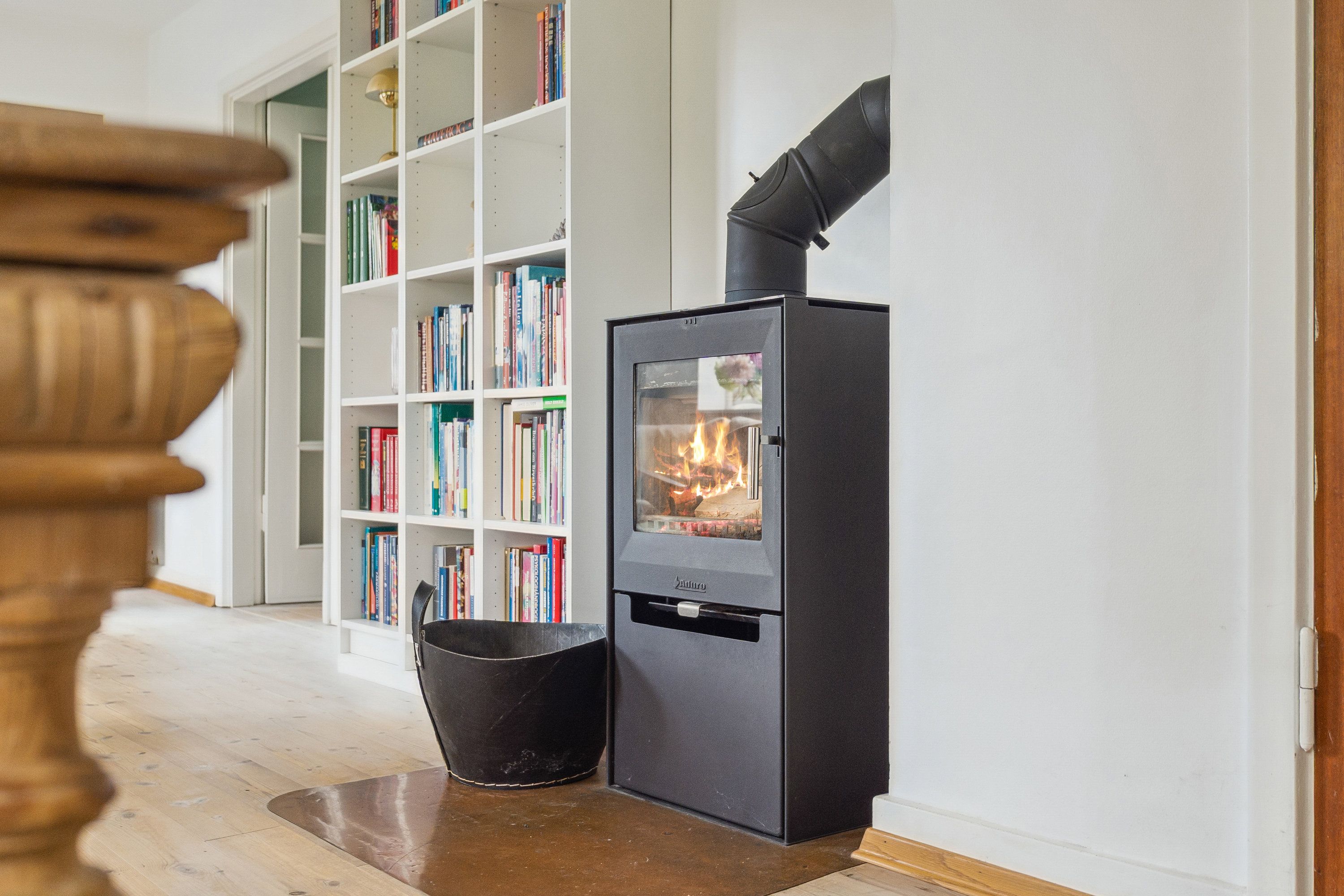 Fremhævet stue billede i fuldskærmstilstand. Billede af Udbyhøjvej 164, 8930 Randers NØ