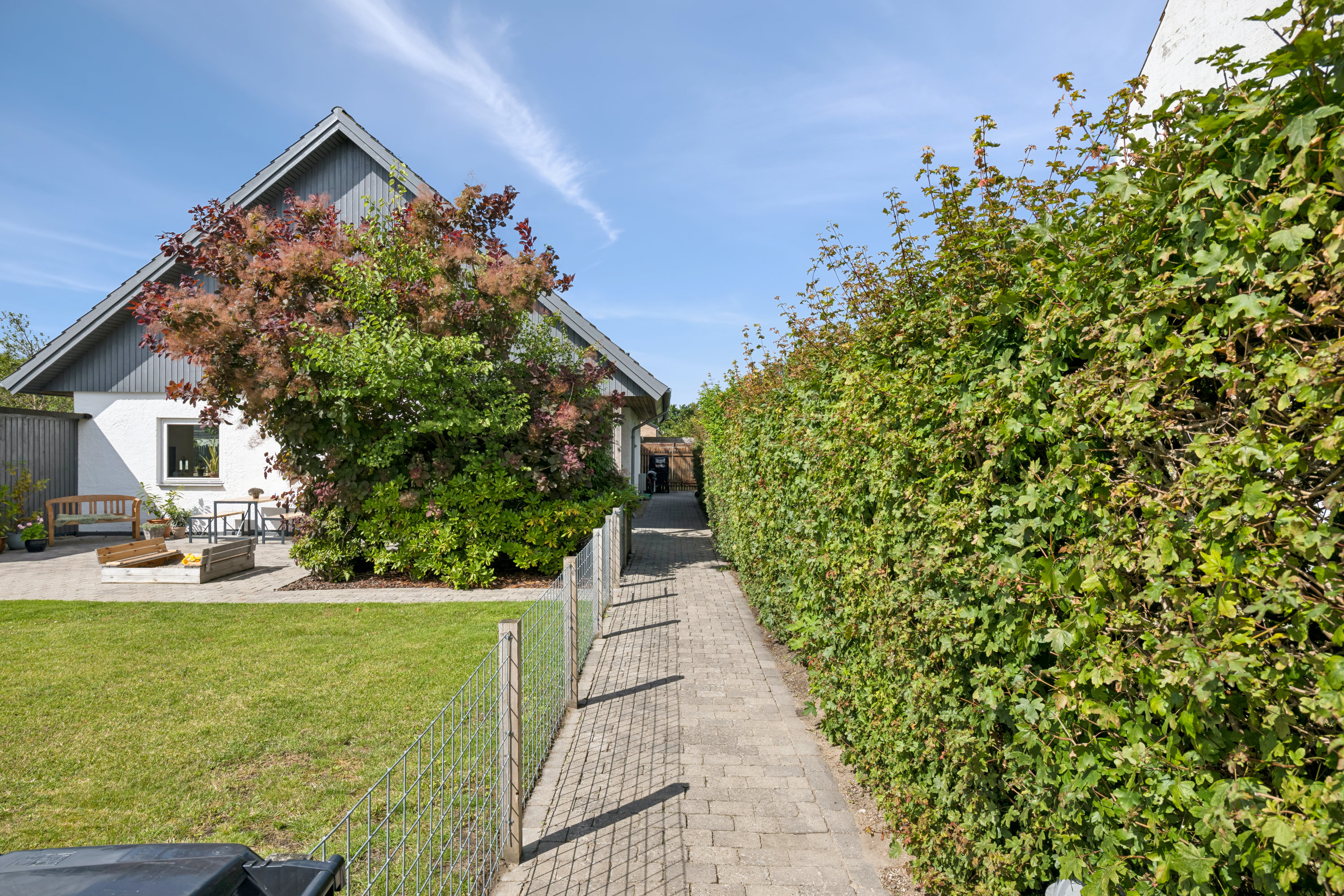 Fremhævet ejendom 1 billede i fuldskærmstilstand. Billede af Solvænget 31, 2791 Dragør