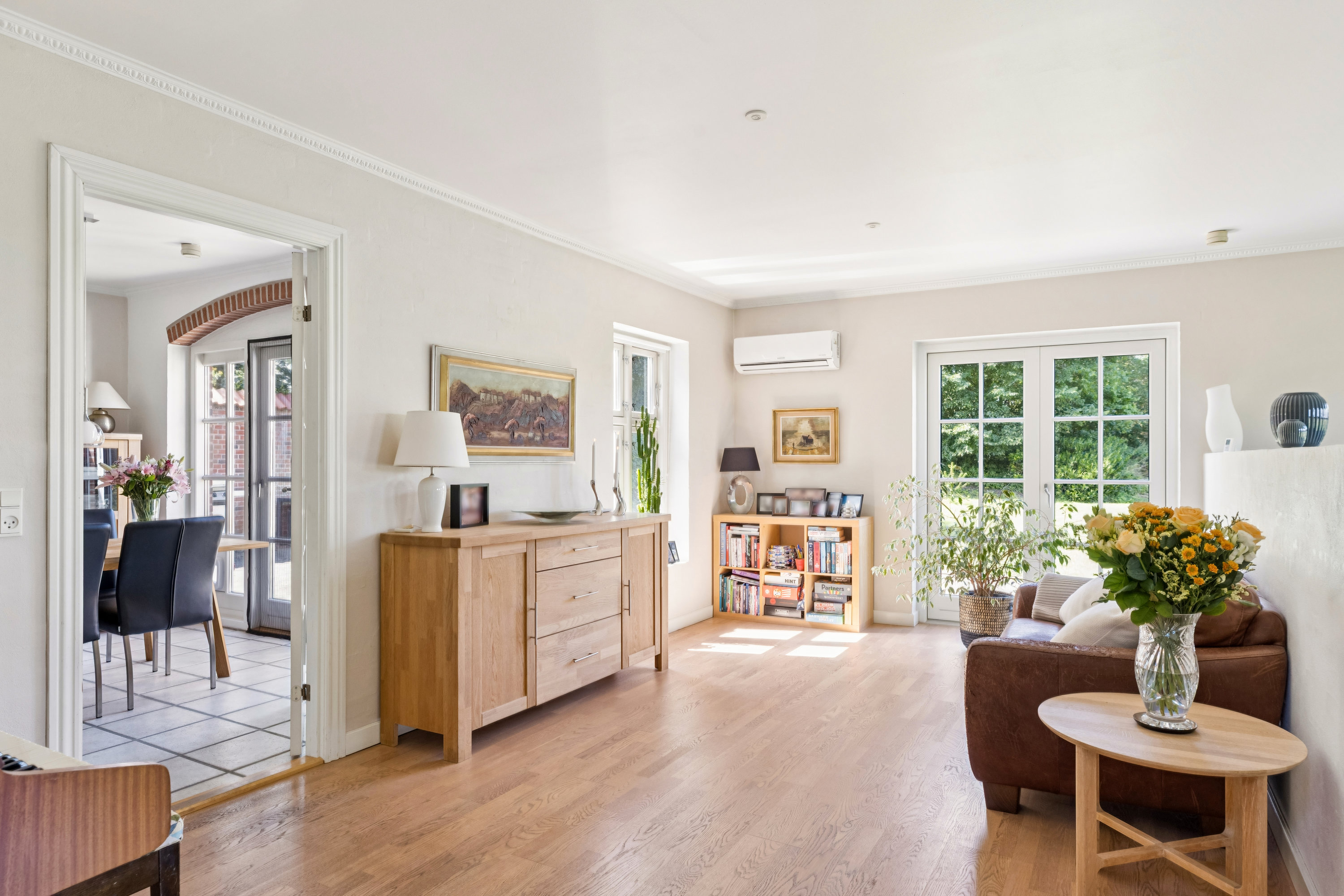 Fremhævet stue billede i fuldskærmstilstand. Billede af Haderslevvej 91, 6760 Ribe