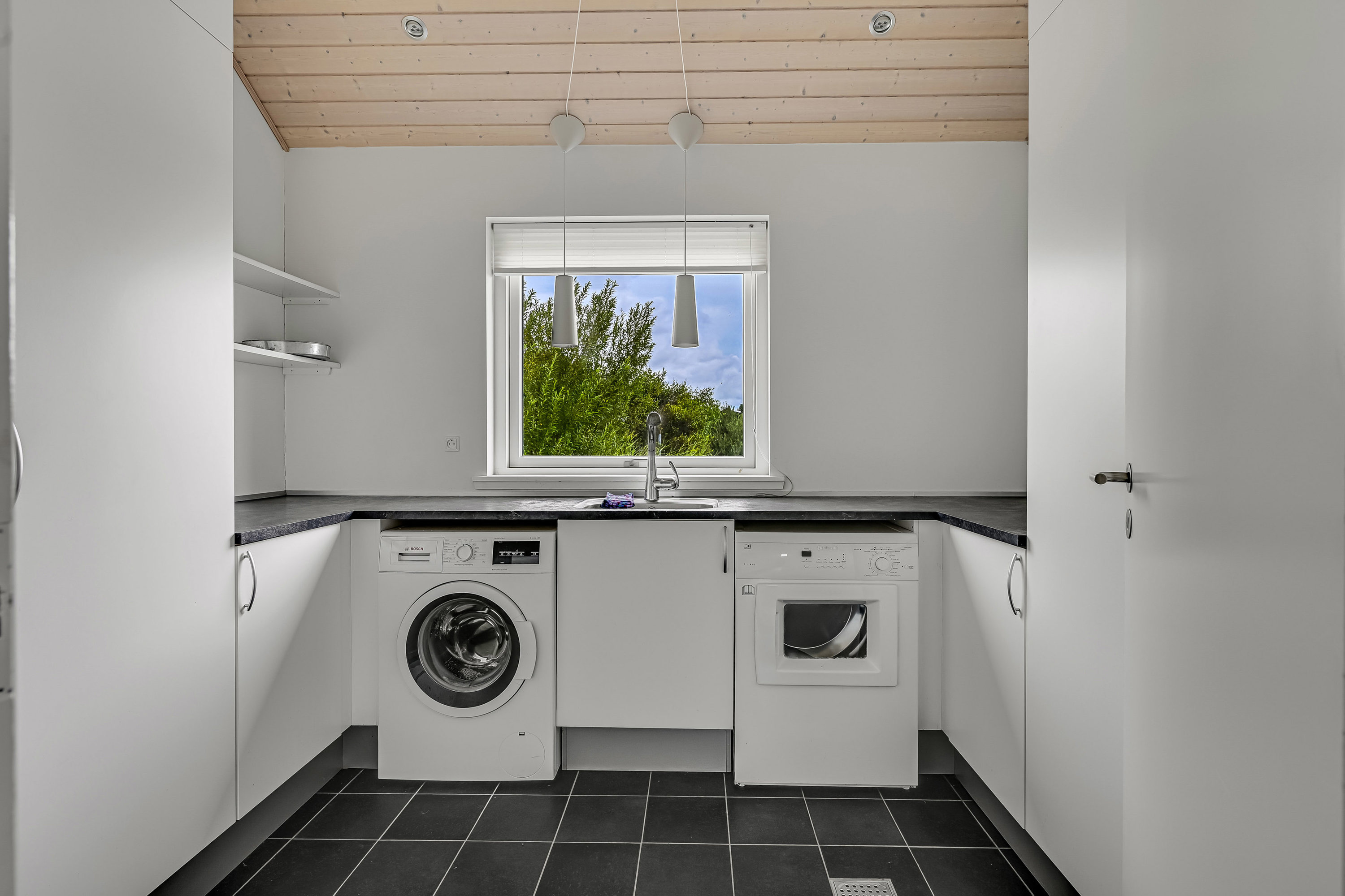 Fremhævet bryggers billede i fuldskærmstilstand. Billede af Vester Engvej 5A, Rindby Strand, 6720 Fanø