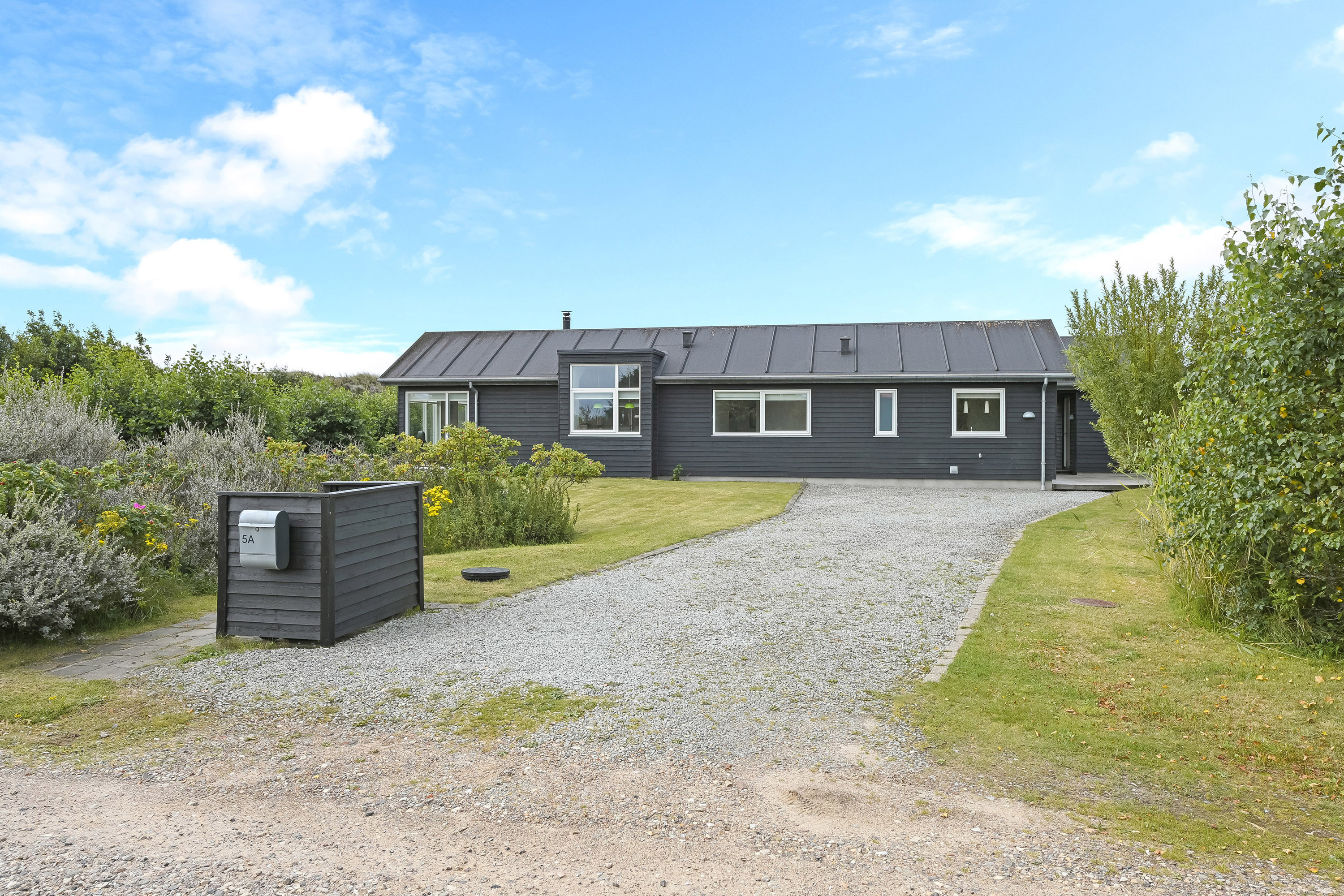 Fremhævet ejendommen billede i fuldskærmstilstand. Billede af Vester Engvej 5A, Rindby Strand, 6720 Fanø