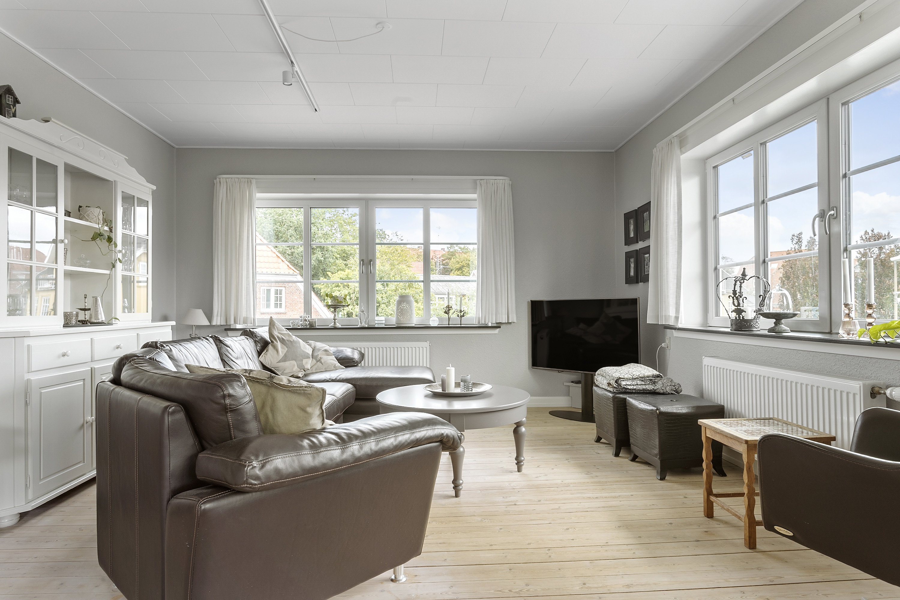 Fremhævet stue billede i fuldskærmstilstand. Billede af Torvegade 13A, 6510 Gram