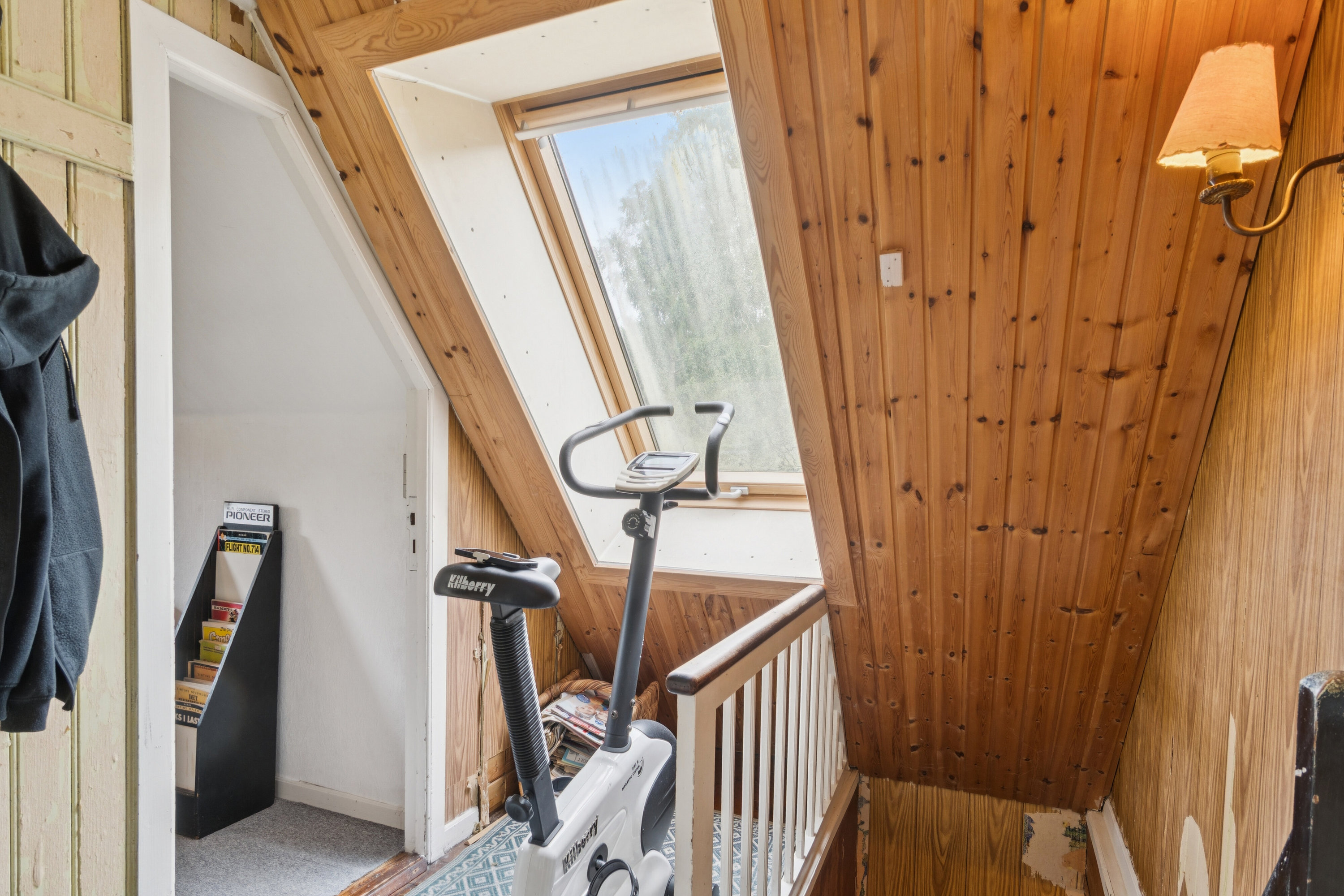 Fremhævet gang billede i fuldskærmstilstand. Billede af Kissendrupvej 1B, Brandskov, 4654 Faxe Ladeplads