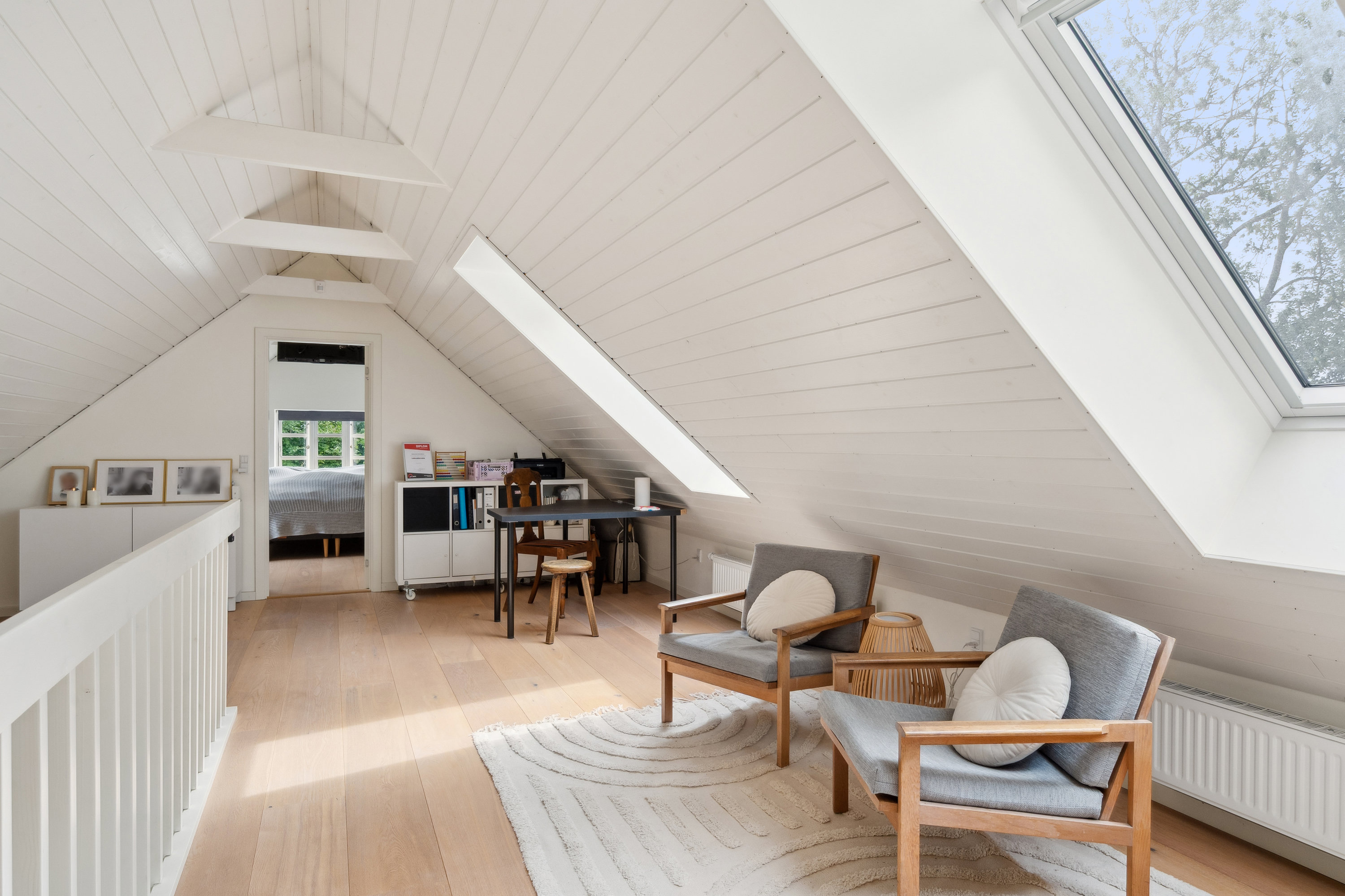 Fremhævet stue billede i fuldskærmstilstand. Billede af Sandballevej 92, Grundfør, 8382 Hinnerup