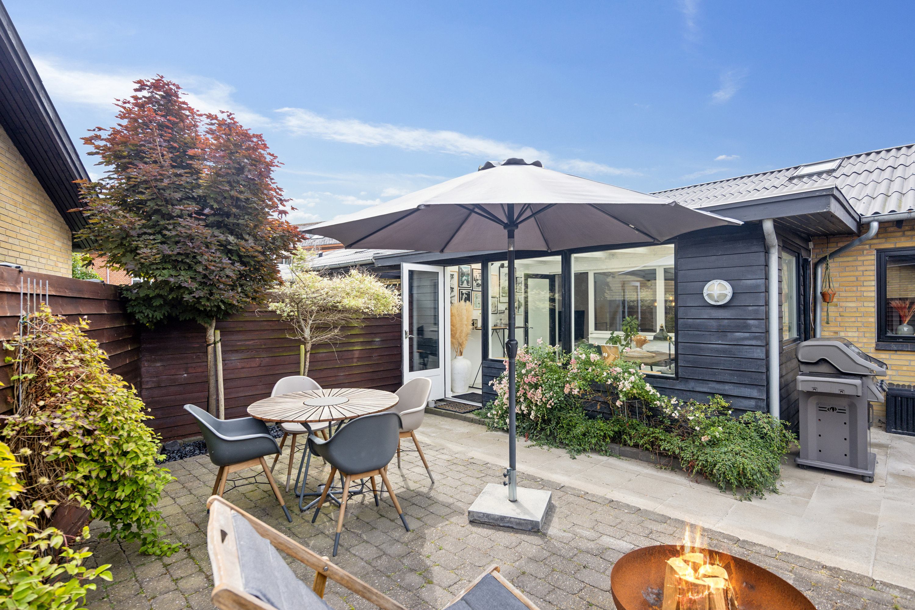 Fremhævet ejendom 1 billede i fuldskærmstilstand. Billede af Ellebæk 22, 9400 Nørresundby