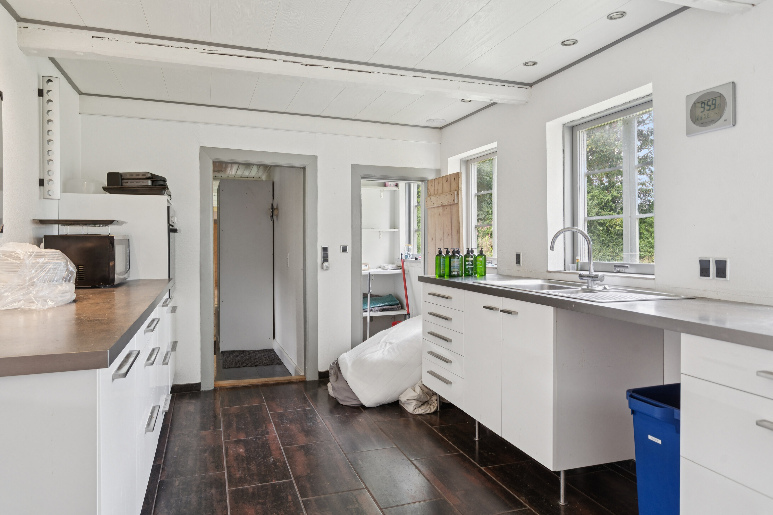 Fremhævet køkken billede i fuldskærmstilstand. Billede af Odensevej 307, Ladby, 5300 Kerteminde