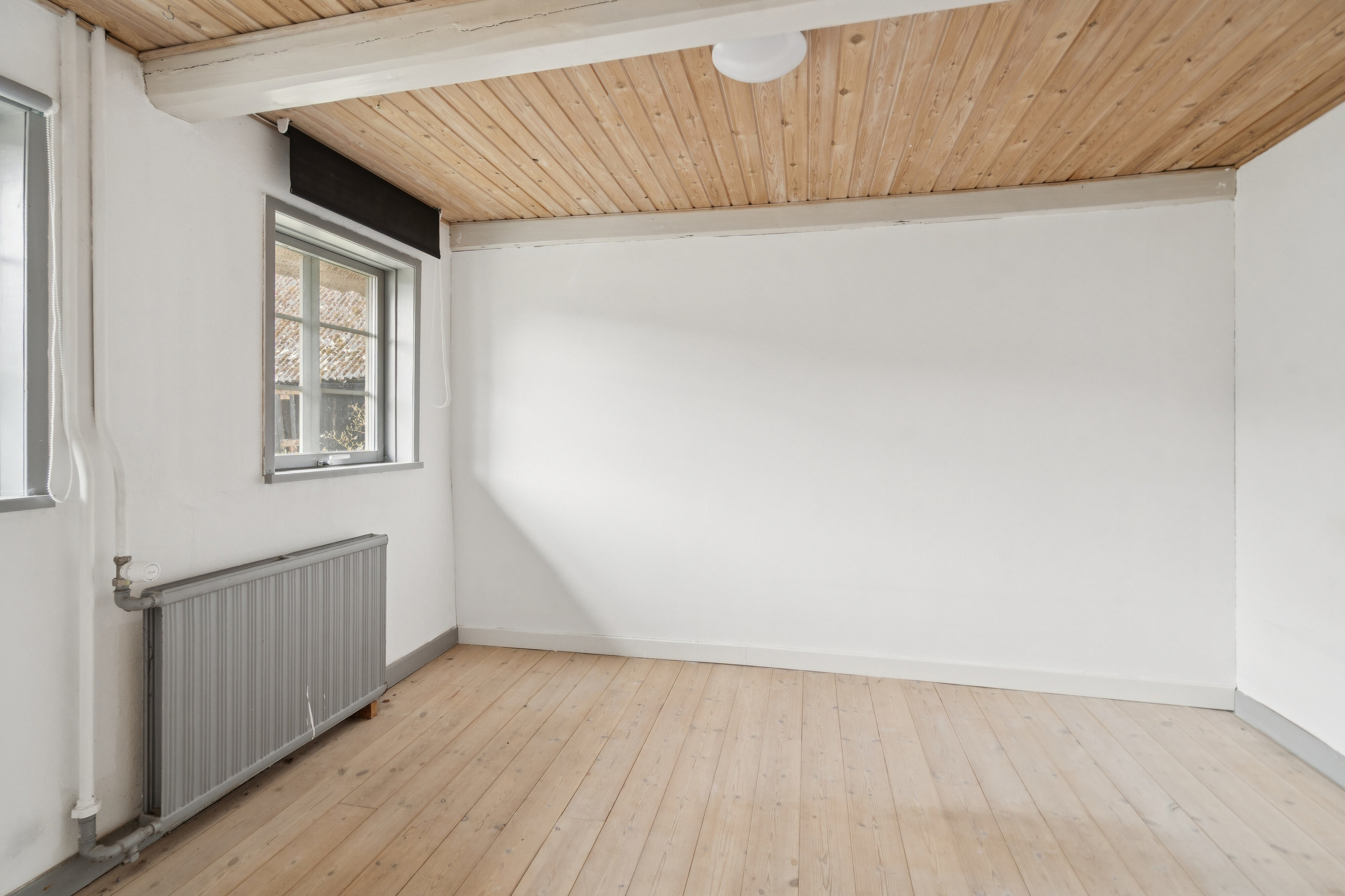 Fremhævet soveværelse billede i fuldskærmstilstand. Billede af Odensevej 307, Ladby, 5300 Kerteminde