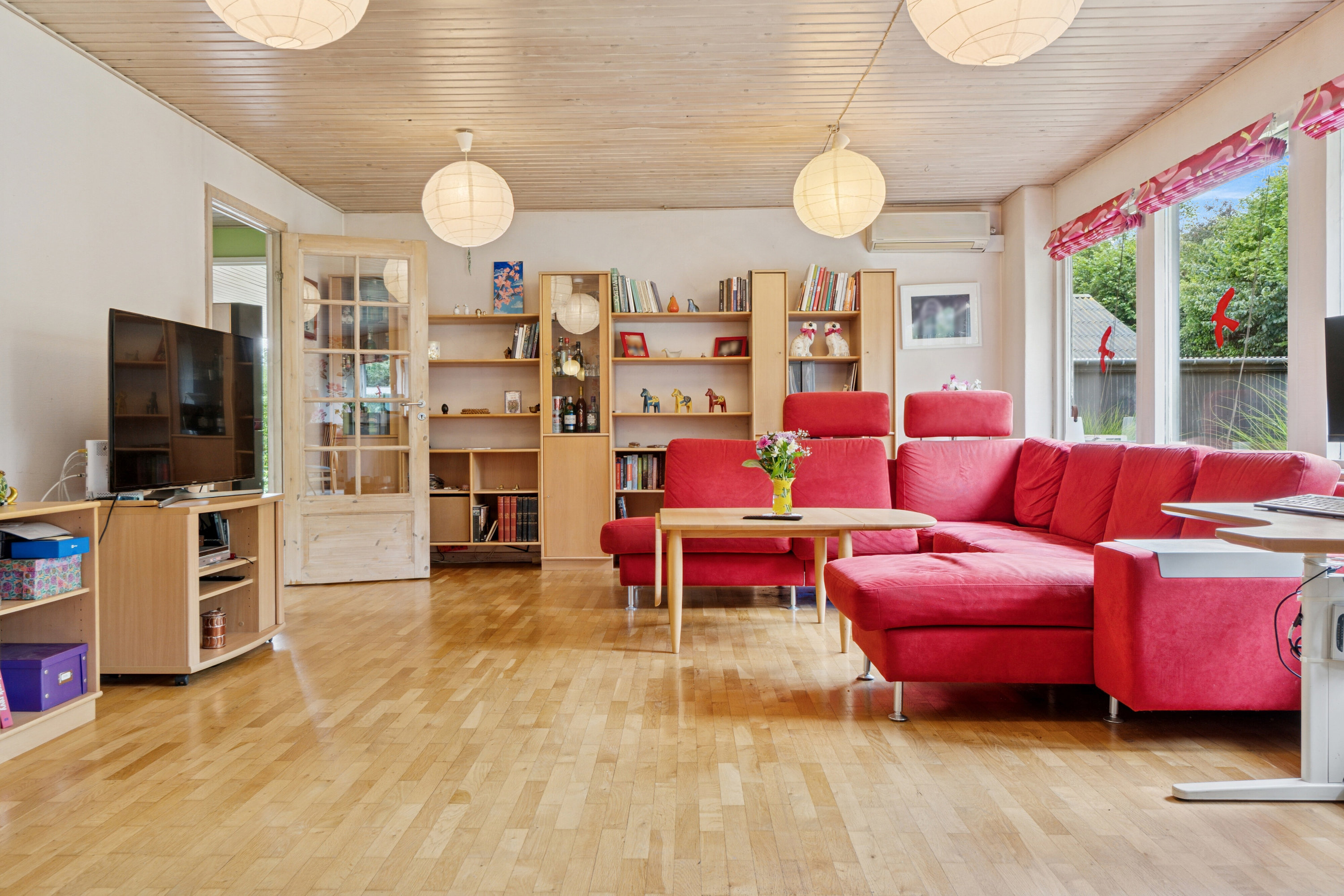 Fremhævet stue billede i fuldskærmstilstand. Billede af Bukketornvej 36, Maglehøj, 3300 Frederiksværk