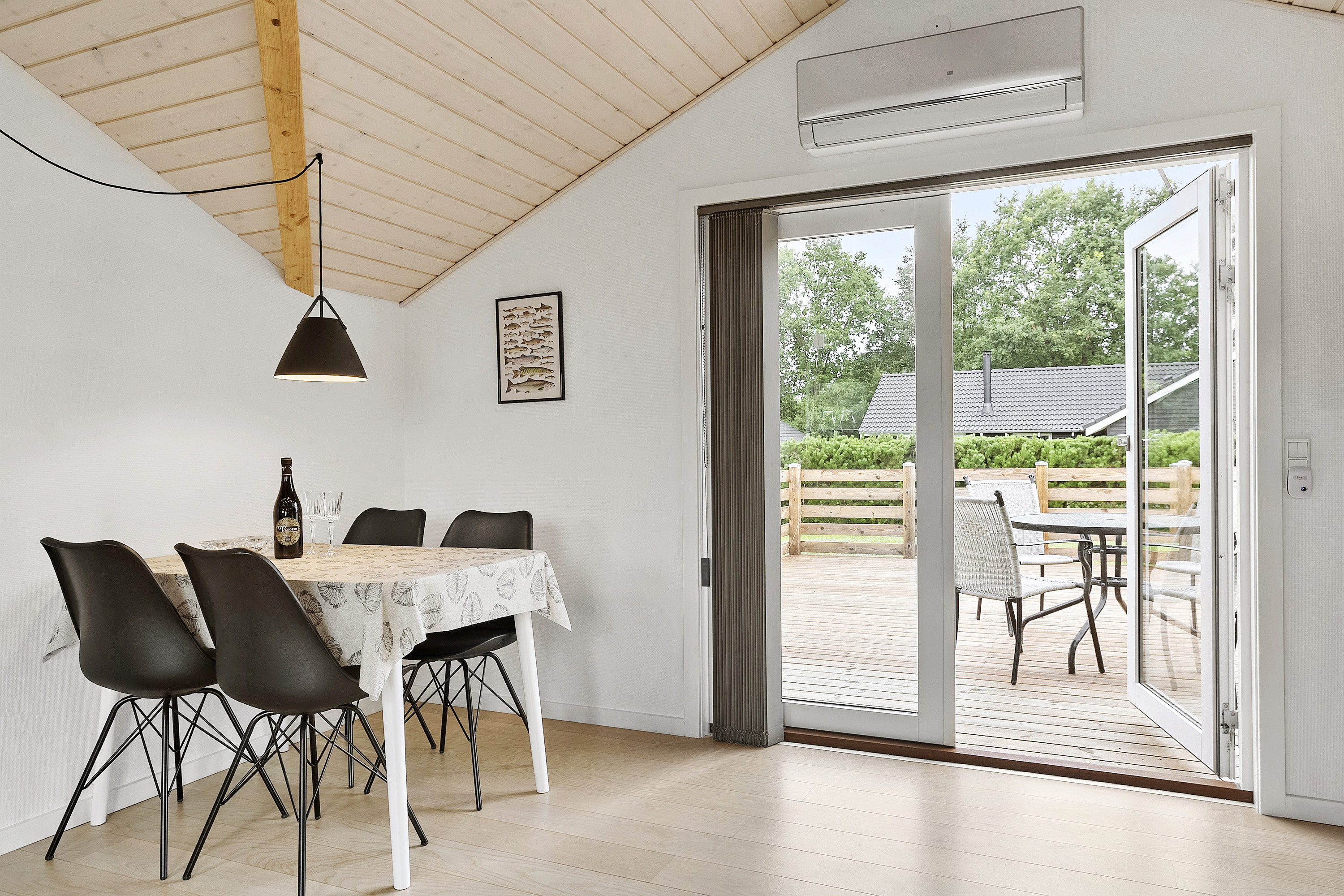 Fremhævet stue billede i fuldskærmstilstand. Billede af Torpet 131, 6682 Hovborg