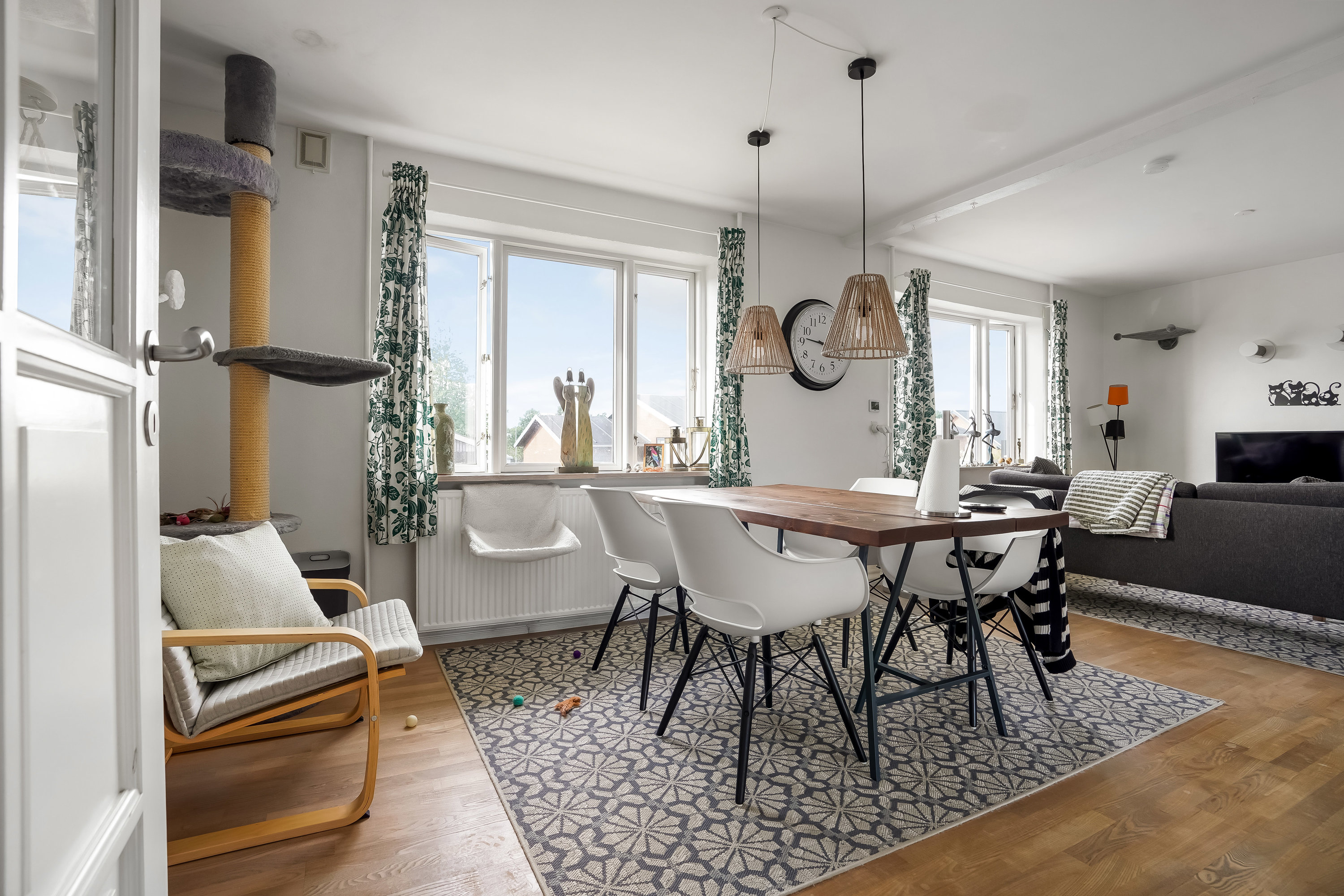 Fremhævet stue billede i fuldskærmstilstand. Billede af Vinkelvej 10, 8740 Brædstrup