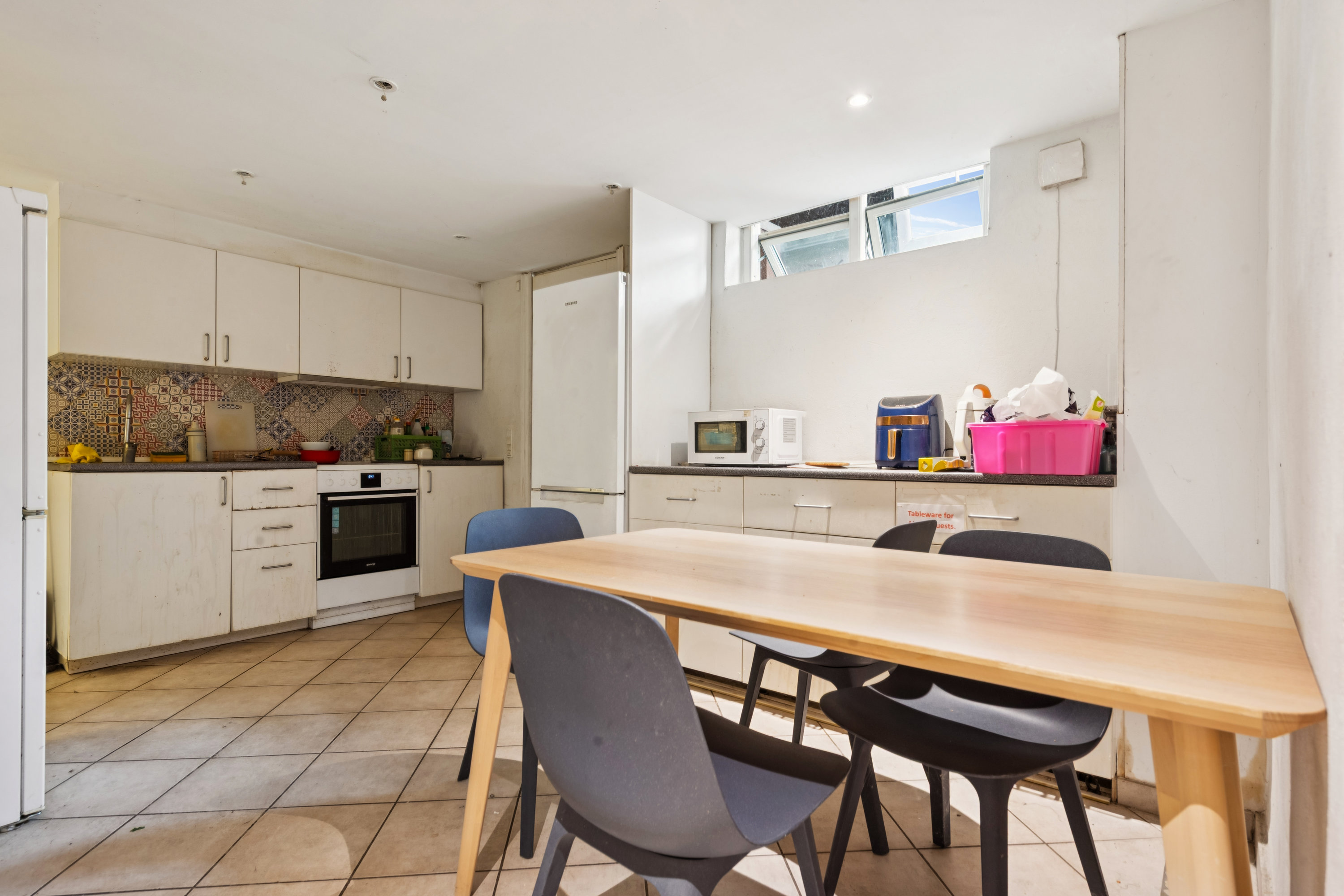 Fremhævet te-køkken, kælder billede i fuldskærmstilstand. Billede af Husumvej 29, 2700 Brønshøj