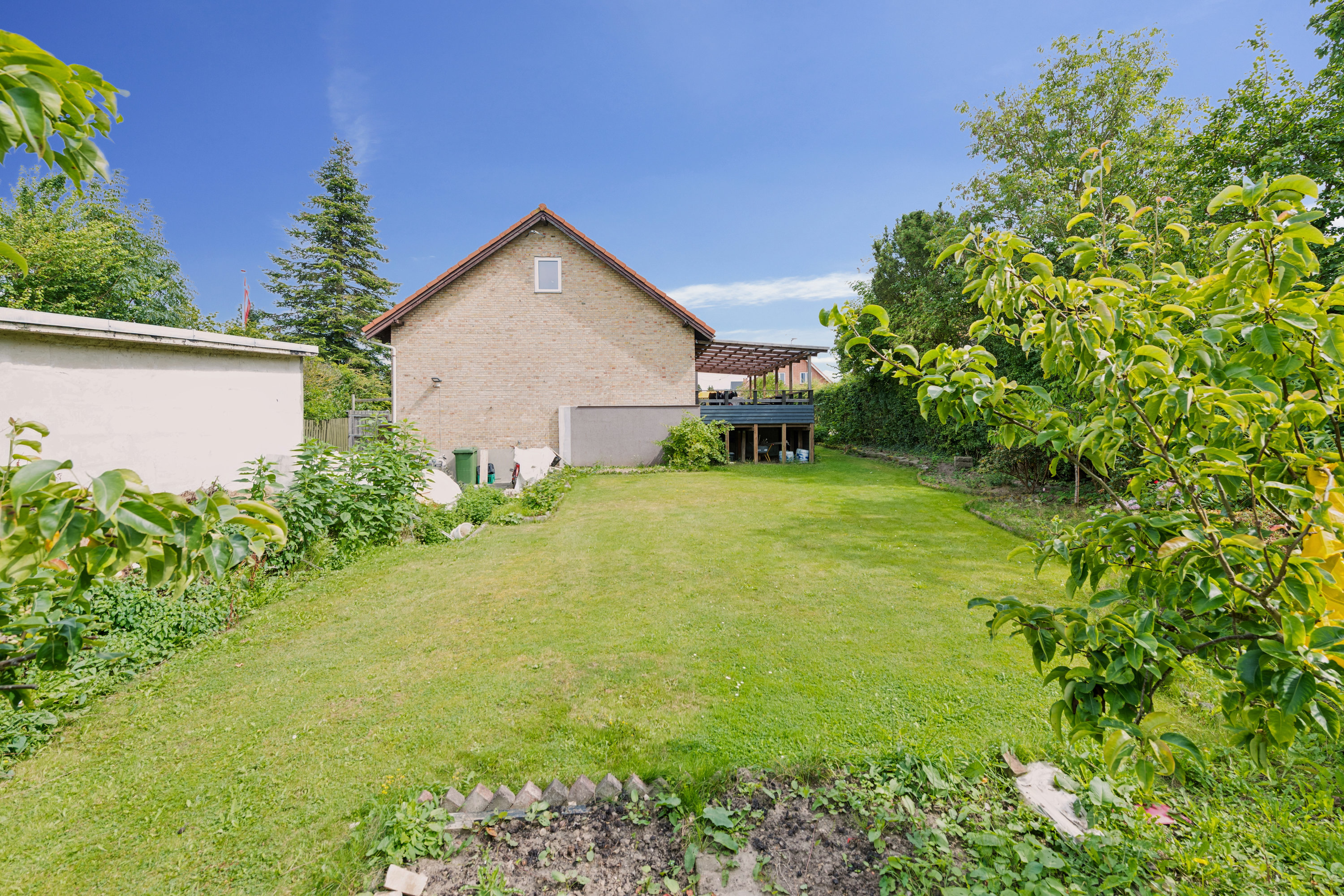 Miniaturebillede 1: ejendom. Billede af Husumvej 29, 2700 Brønshøj