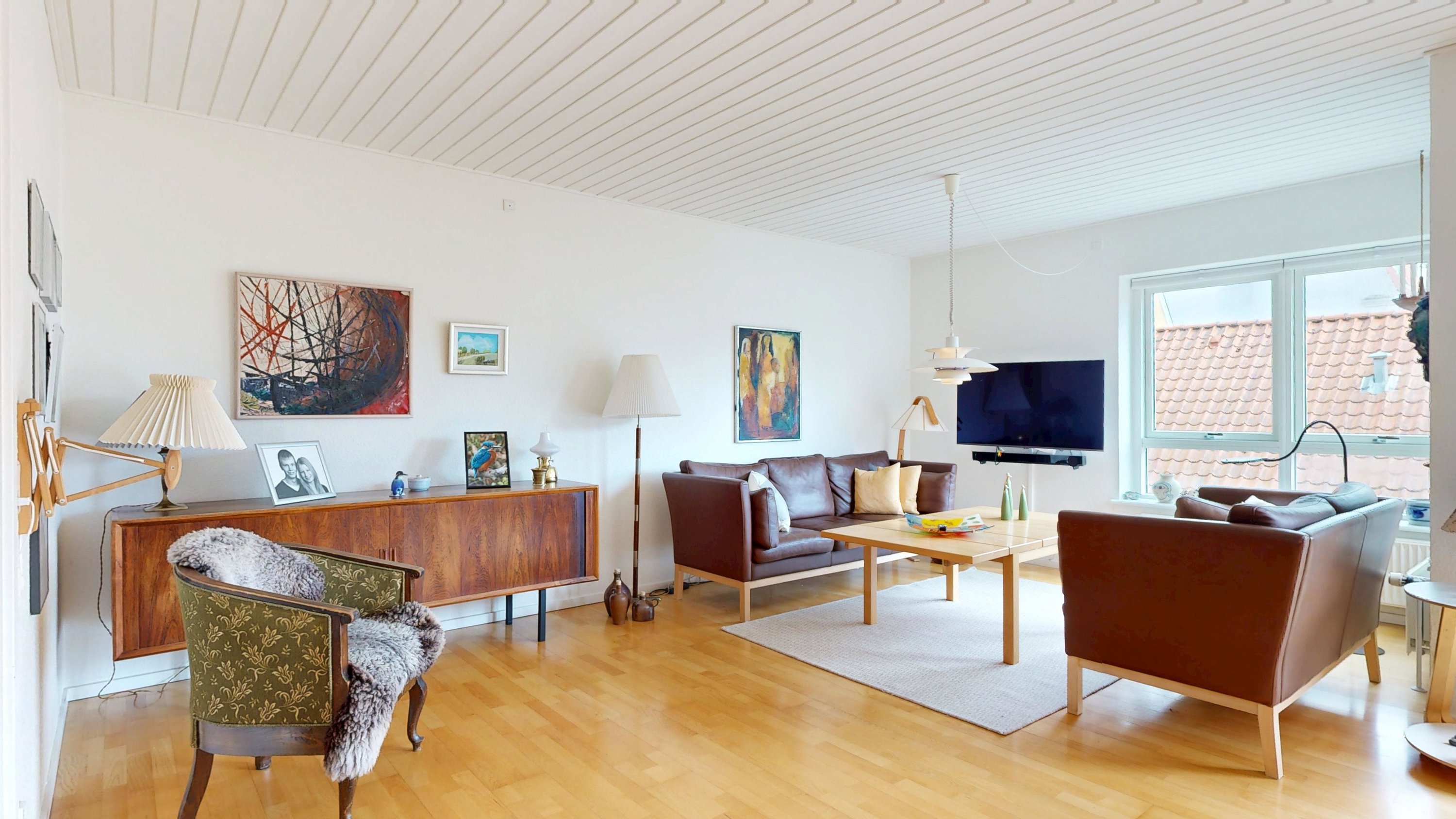 Fremhævet stue billede i fuldskærmstilstand. Billede af Lillesøvej 21, 1. 6., 8660 Skanderborg