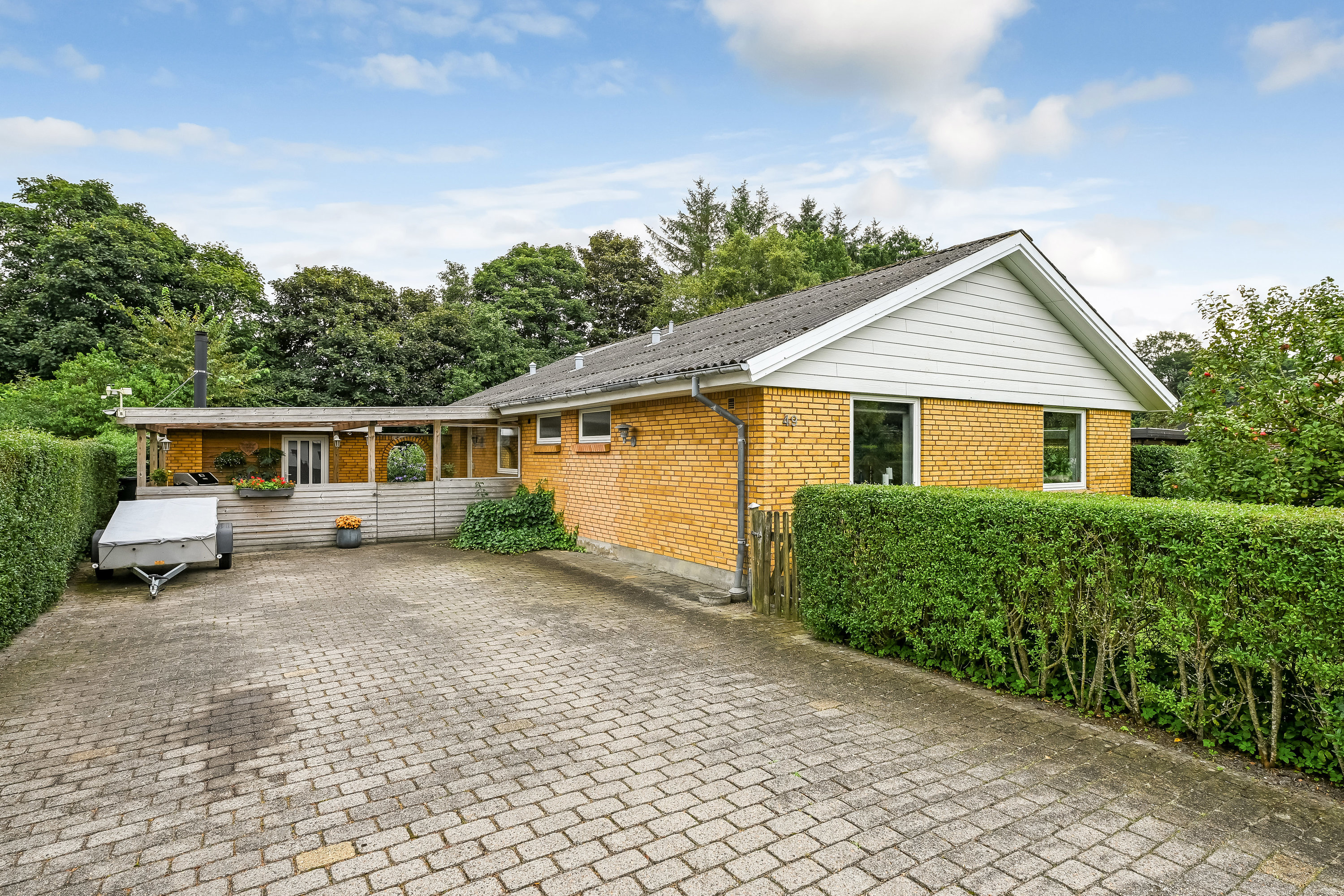 Fremhævet ejendommen billede i fuldskærmstilstand. Billede af Langgade 49, Donslund, 7250 Hejnsvig