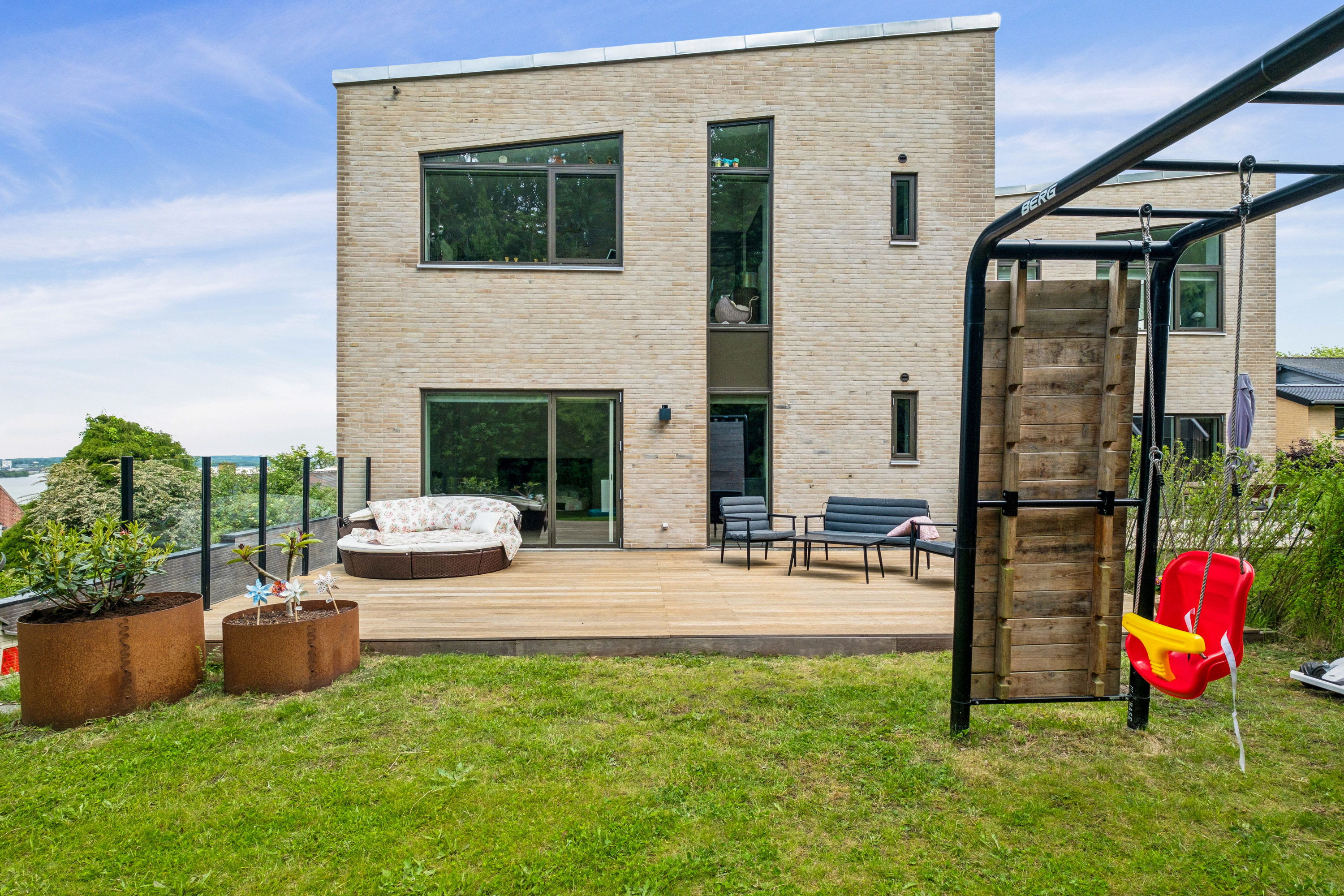 Fremhævet  billede i fuldskærmstilstand. Billede af Købkesvej 10E, Vejgaard, 9000 Aalborg