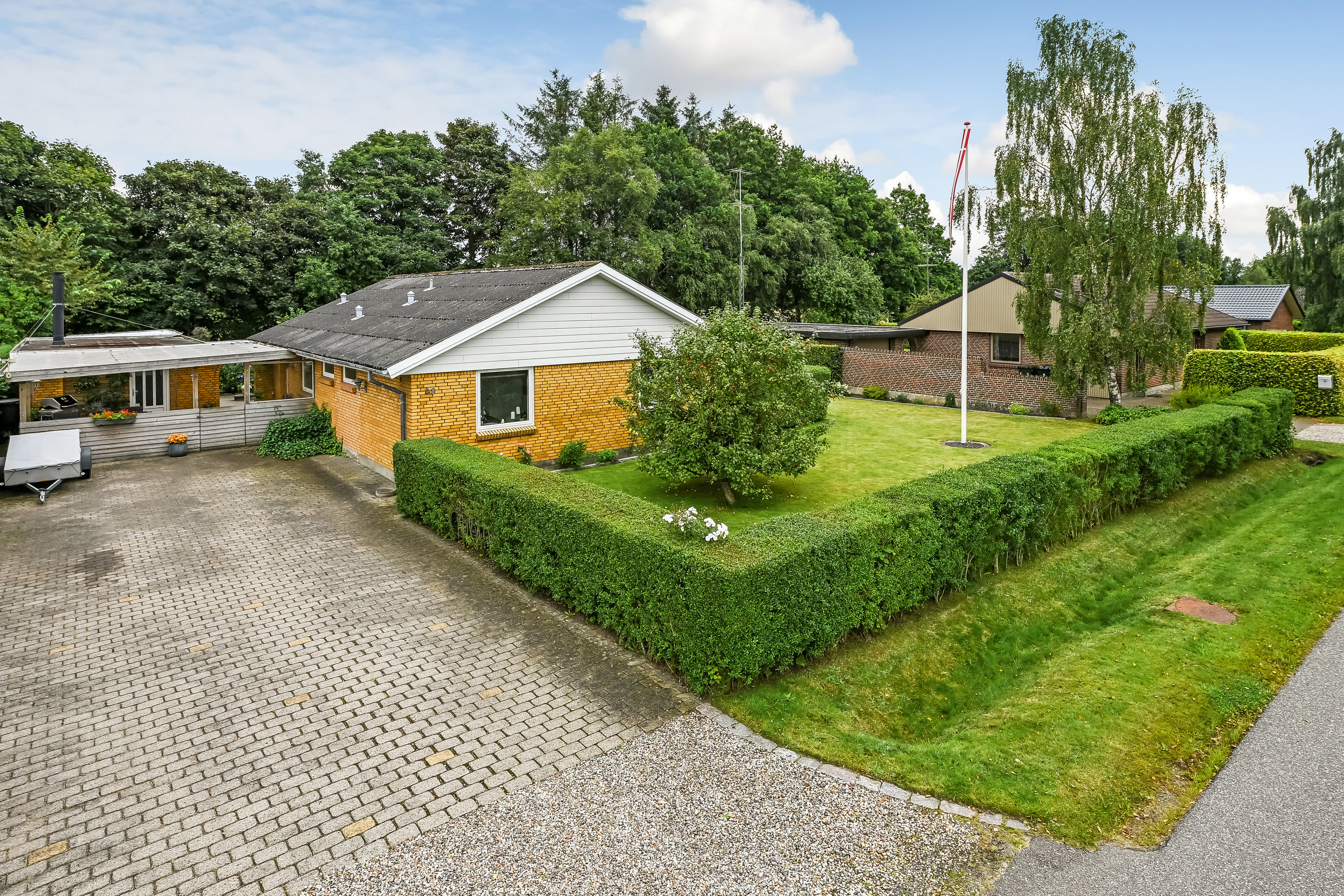 Fremhævet ejendommen billede i fuldskærmstilstand. Billede af Langgade 49, Donslund, 7250 Hejnsvig