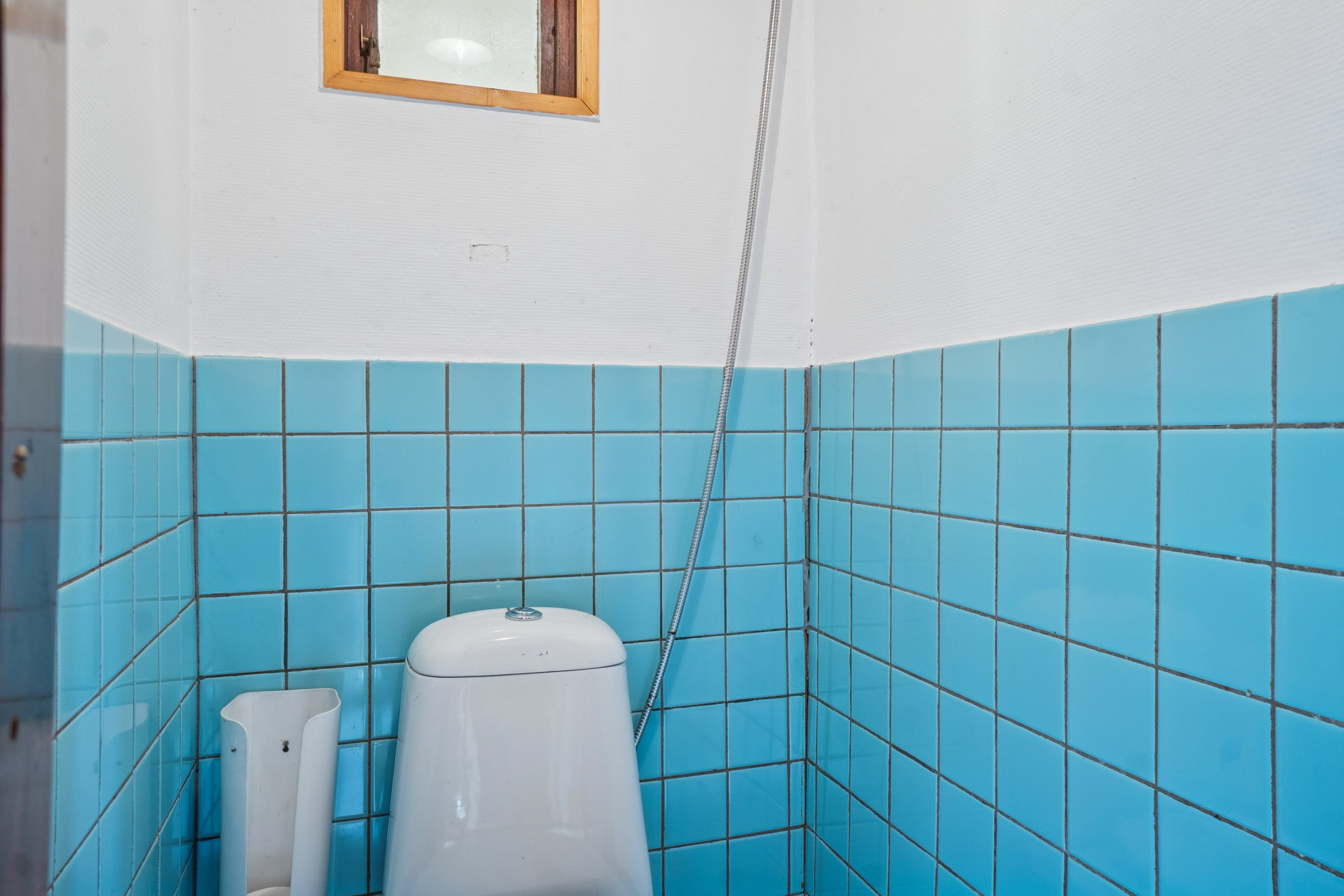 Fremhævet toilet billede i fuldskærmstilstand. Billede af Brovej 30, 4241 Vemmelev