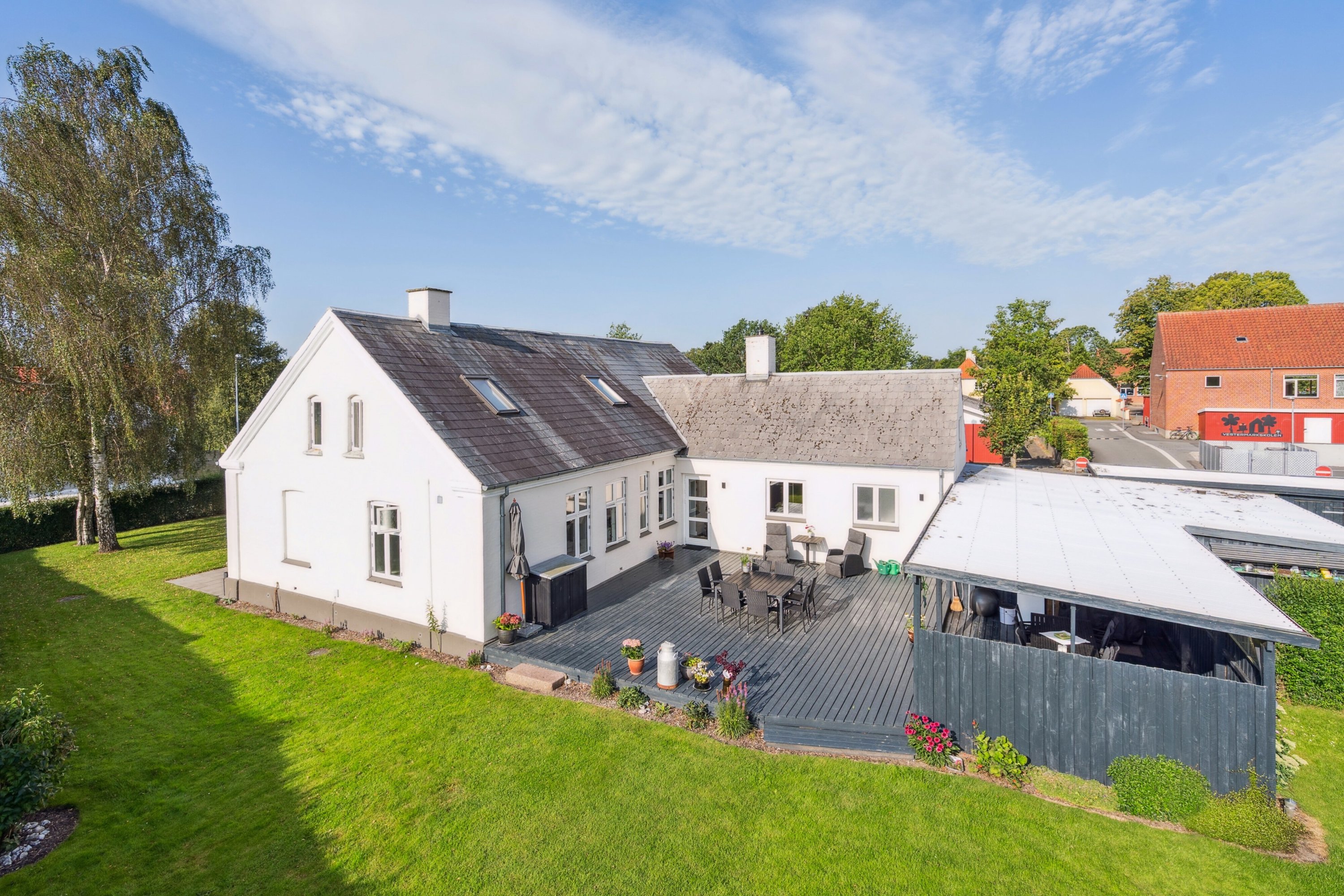 Fremhævet set fra haven billede i fuldskærmstilstand. Billede af Mads Hansensvej 17, 5762 Vester Skerninge