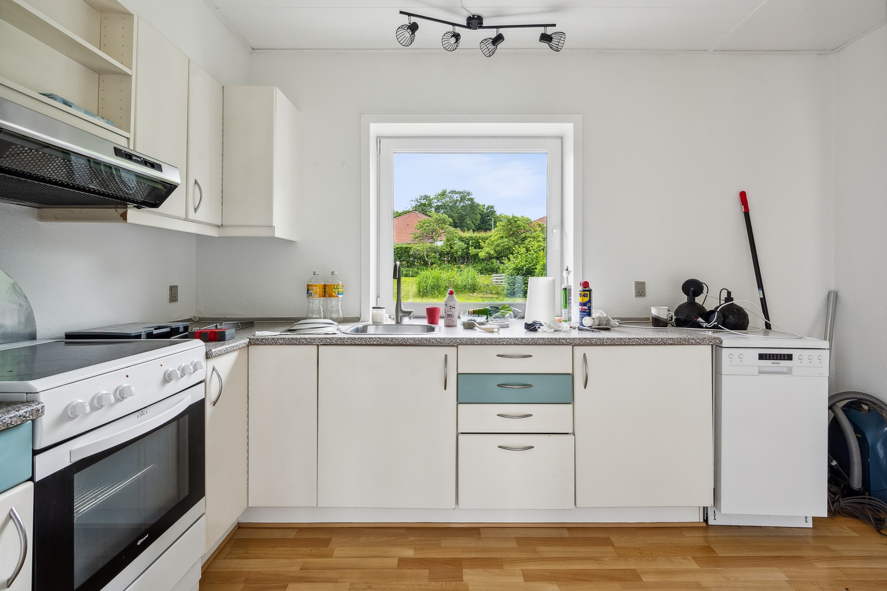 Fremhævet køkken billede i fuldskærmstilstand. Billede af Aldershøjvej 28, 9800 Hjørring