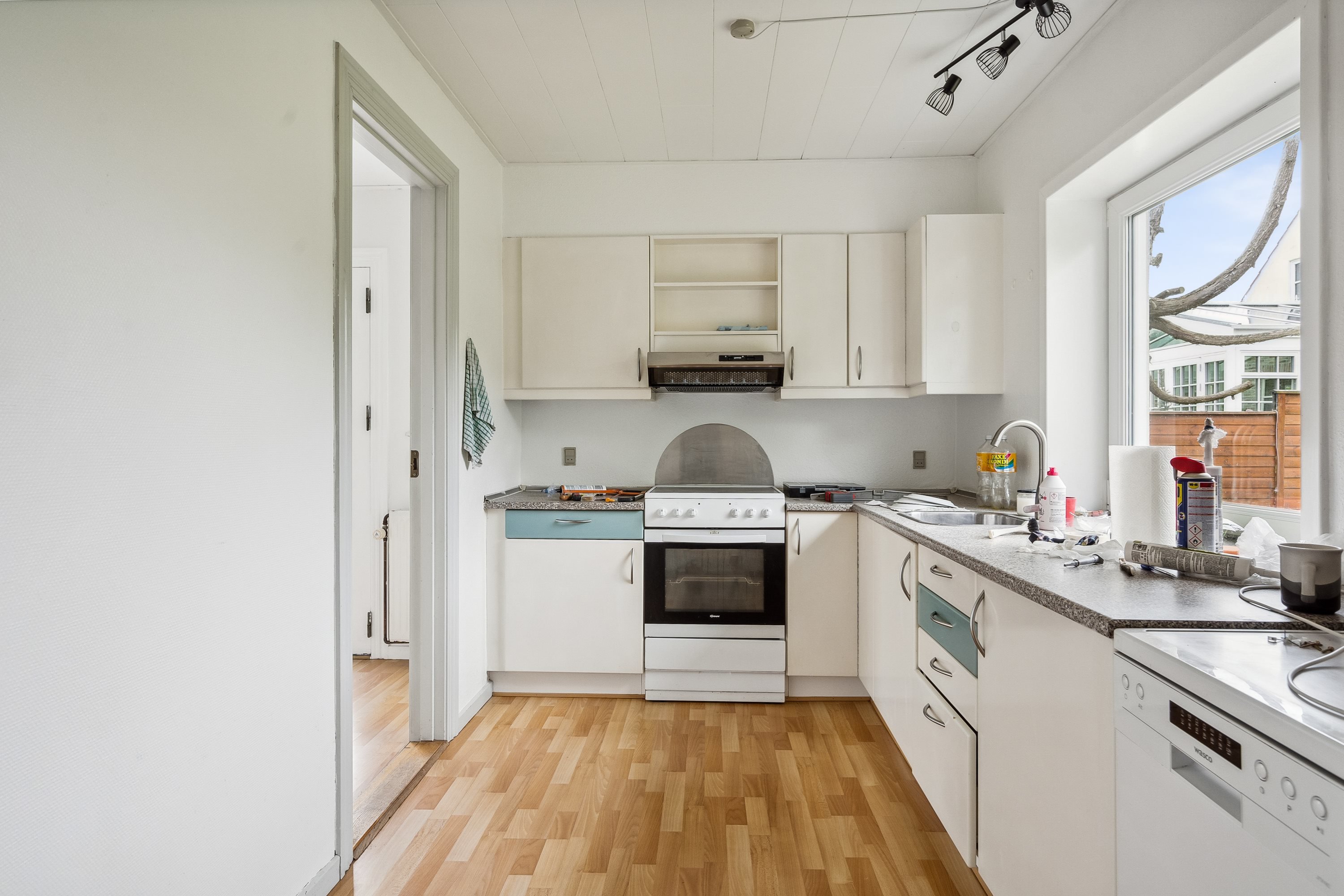 Fremhævet køkken billede i fuldskærmstilstand. Billede af Aldershøjvej 28, 9800 Hjørring