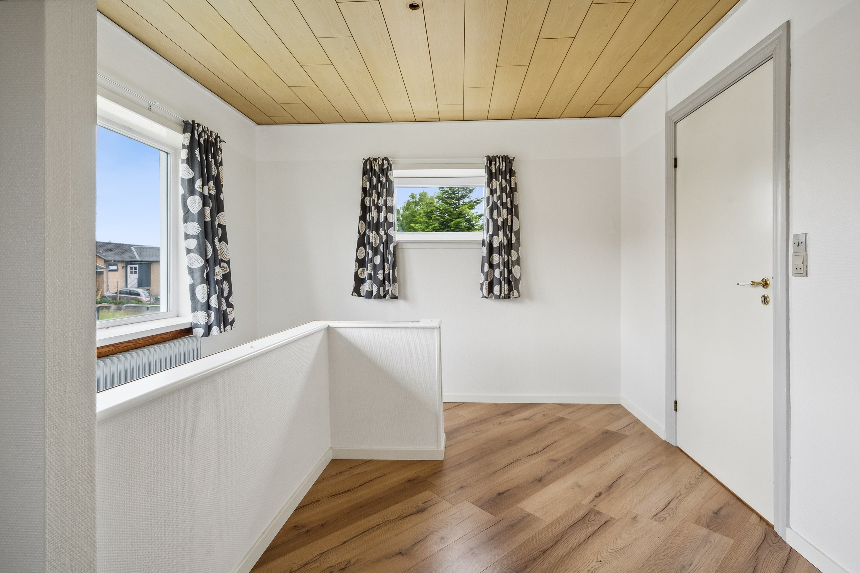 Fremhævet gang billede i fuldskærmstilstand. Billede af Aldershøjvej 28, 9800 Hjørring